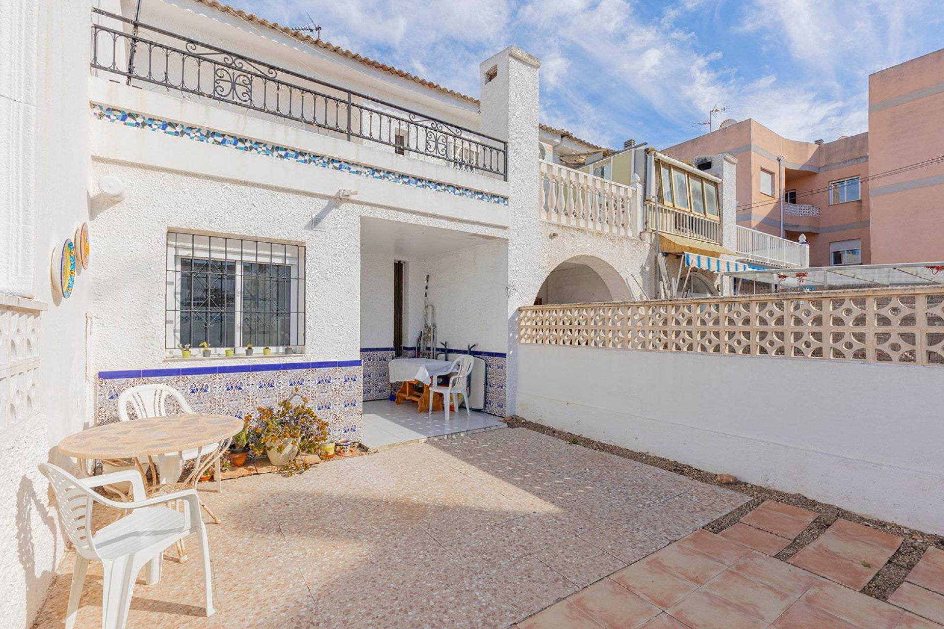 Reventa - Town House -
Torrevieja - Calas Blanca