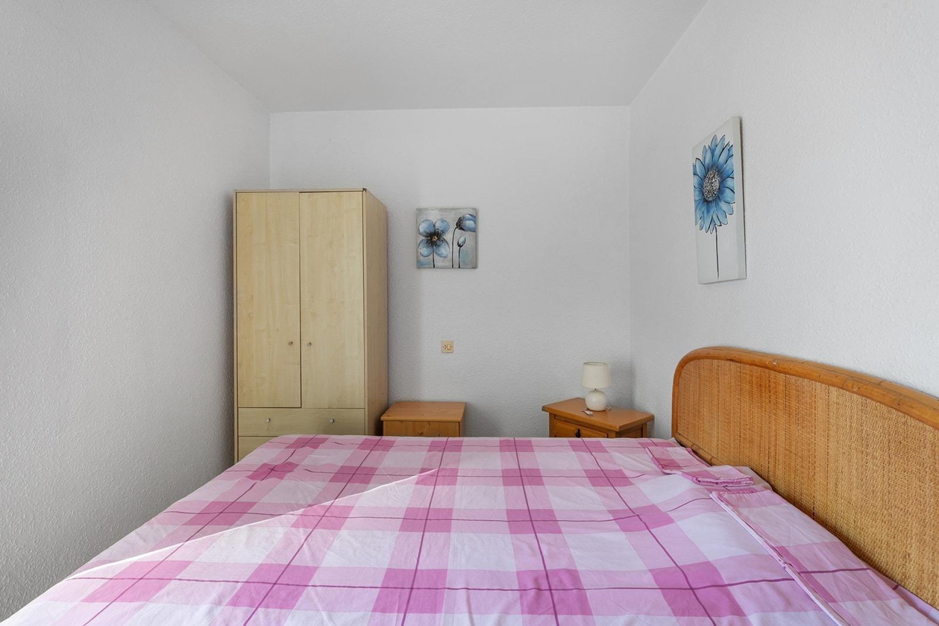 Reventa - Town House -
Torrevieja - Calas Blanca