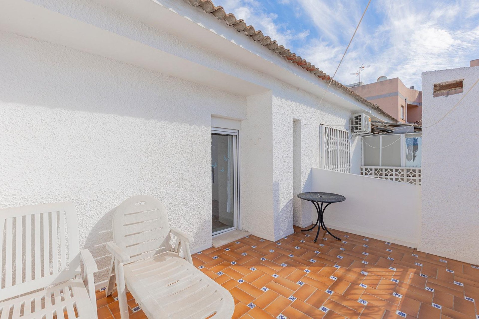 Reventa - Town House -
Torrevieja - Calas Blanca
