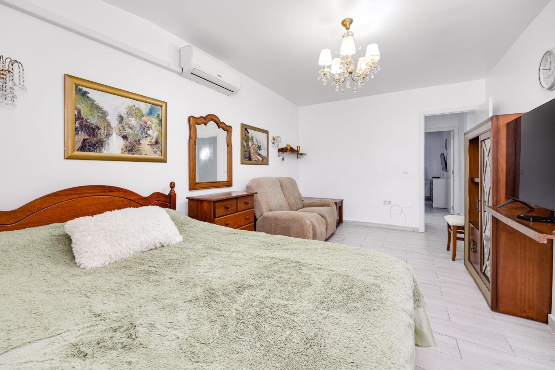Reventa - Town House -
Torrevieja - Calas Blanca