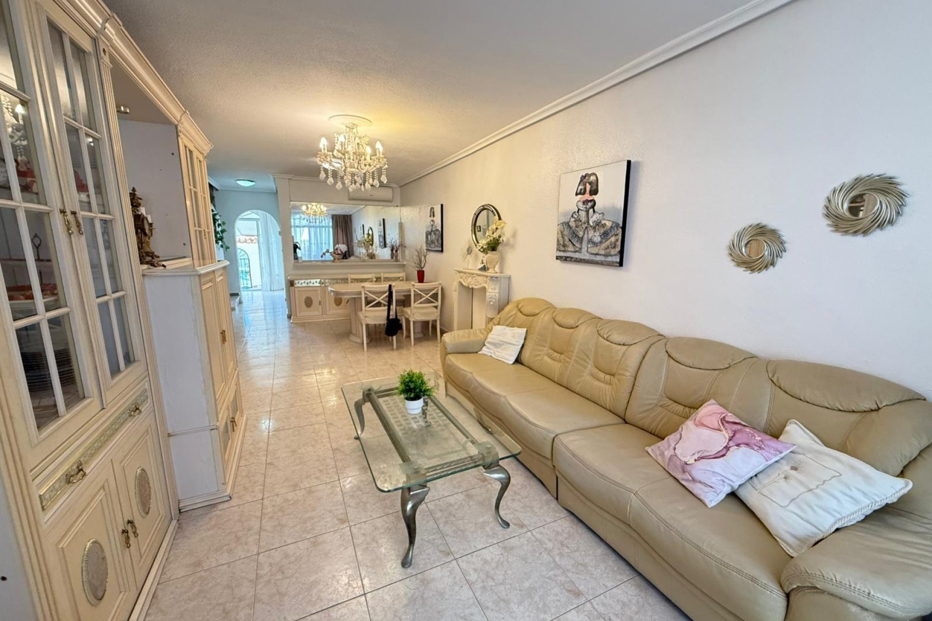 Reventa - Town House -
Torrevieja - Calas Blanca