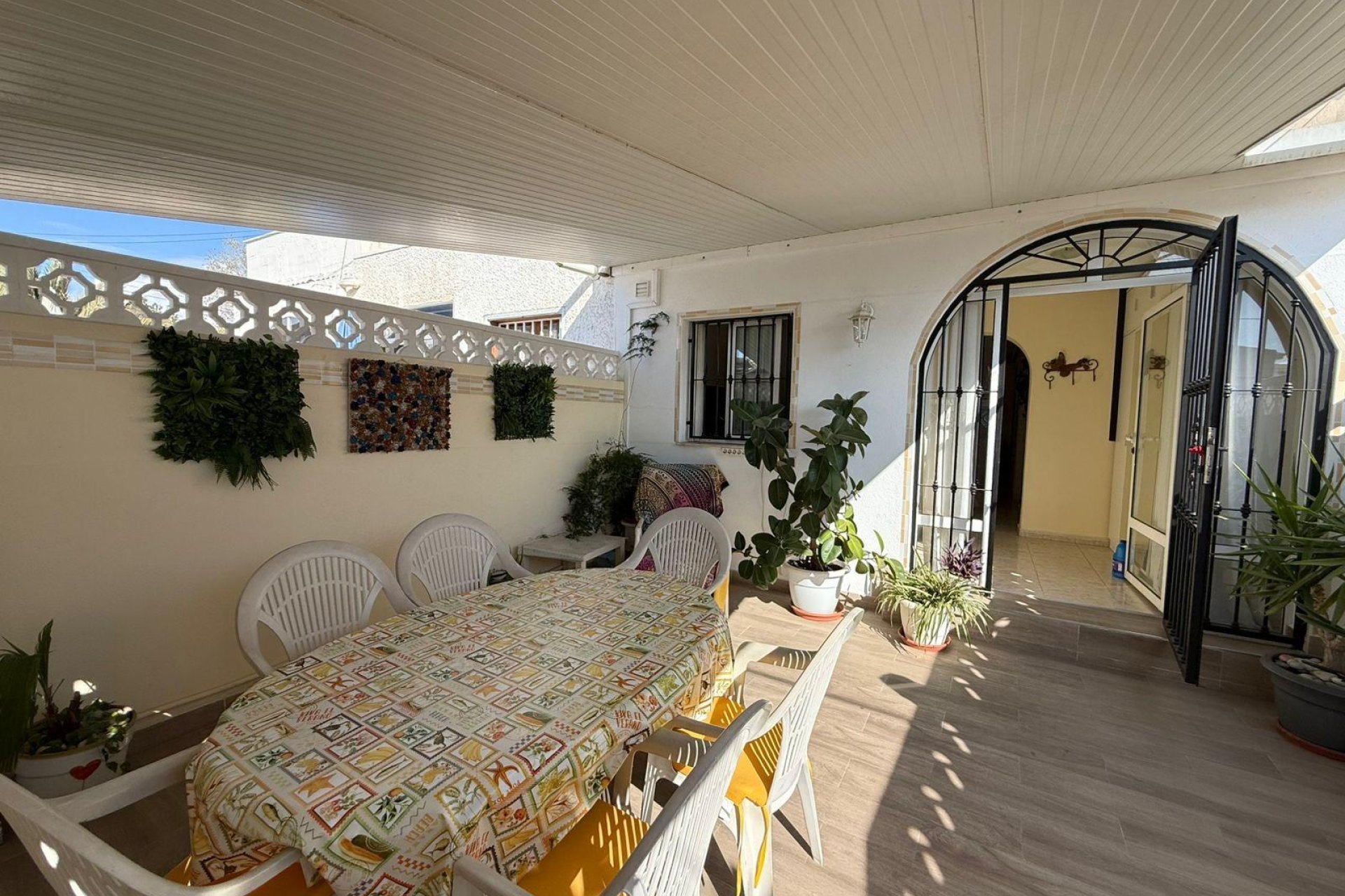 Reventa - Town House -
Torrevieja - Calas Blanca