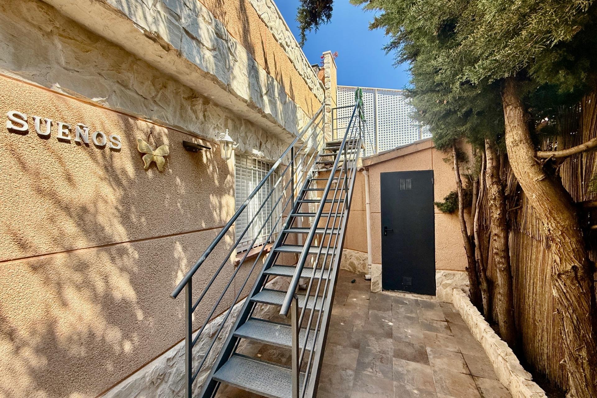 Reventa - Town House -
Torrevieja - Carrefour