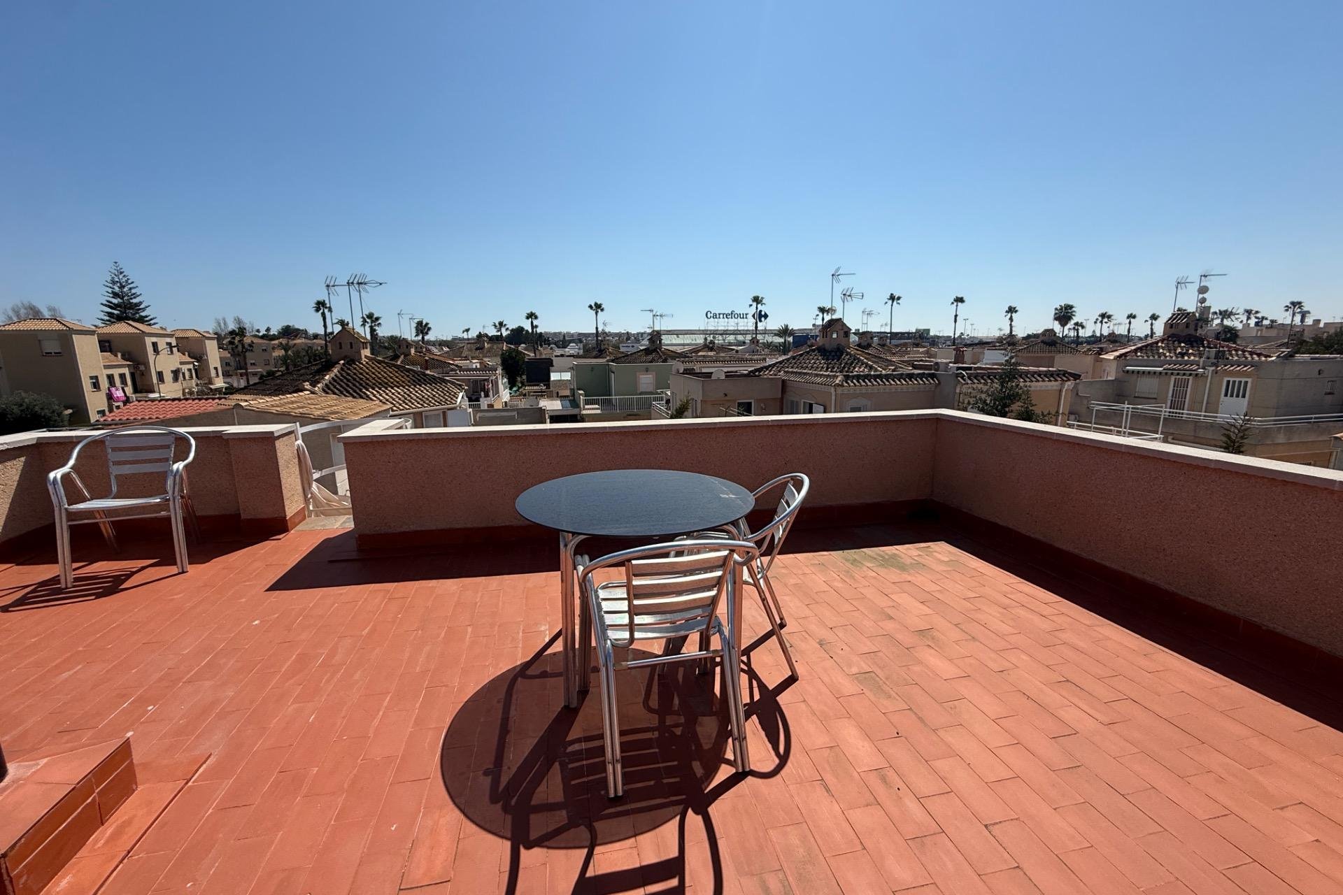 Reventa - Town House -
Torrevieja - Carrefour