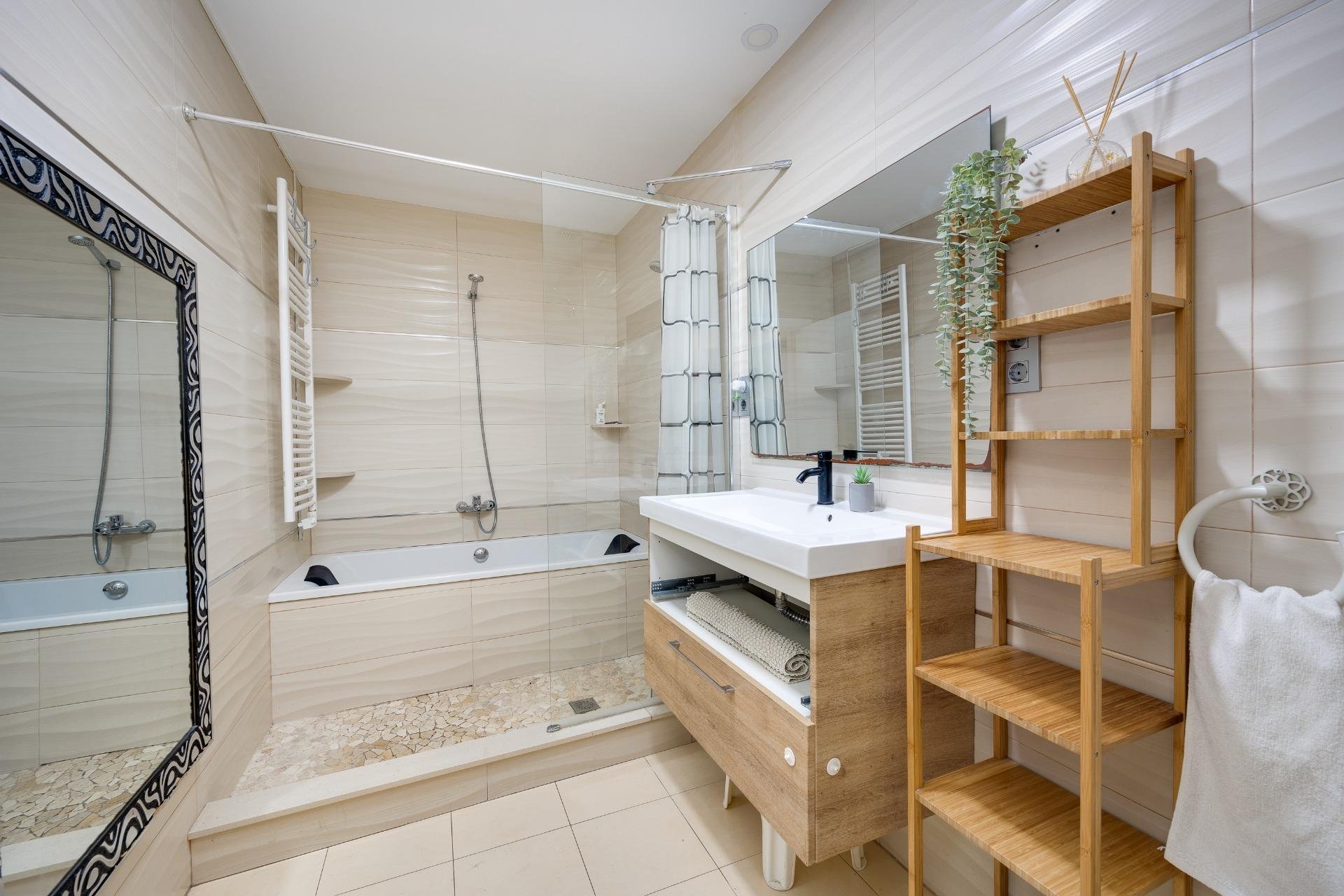 Reventa - Town House -
Torrevieja - Centro