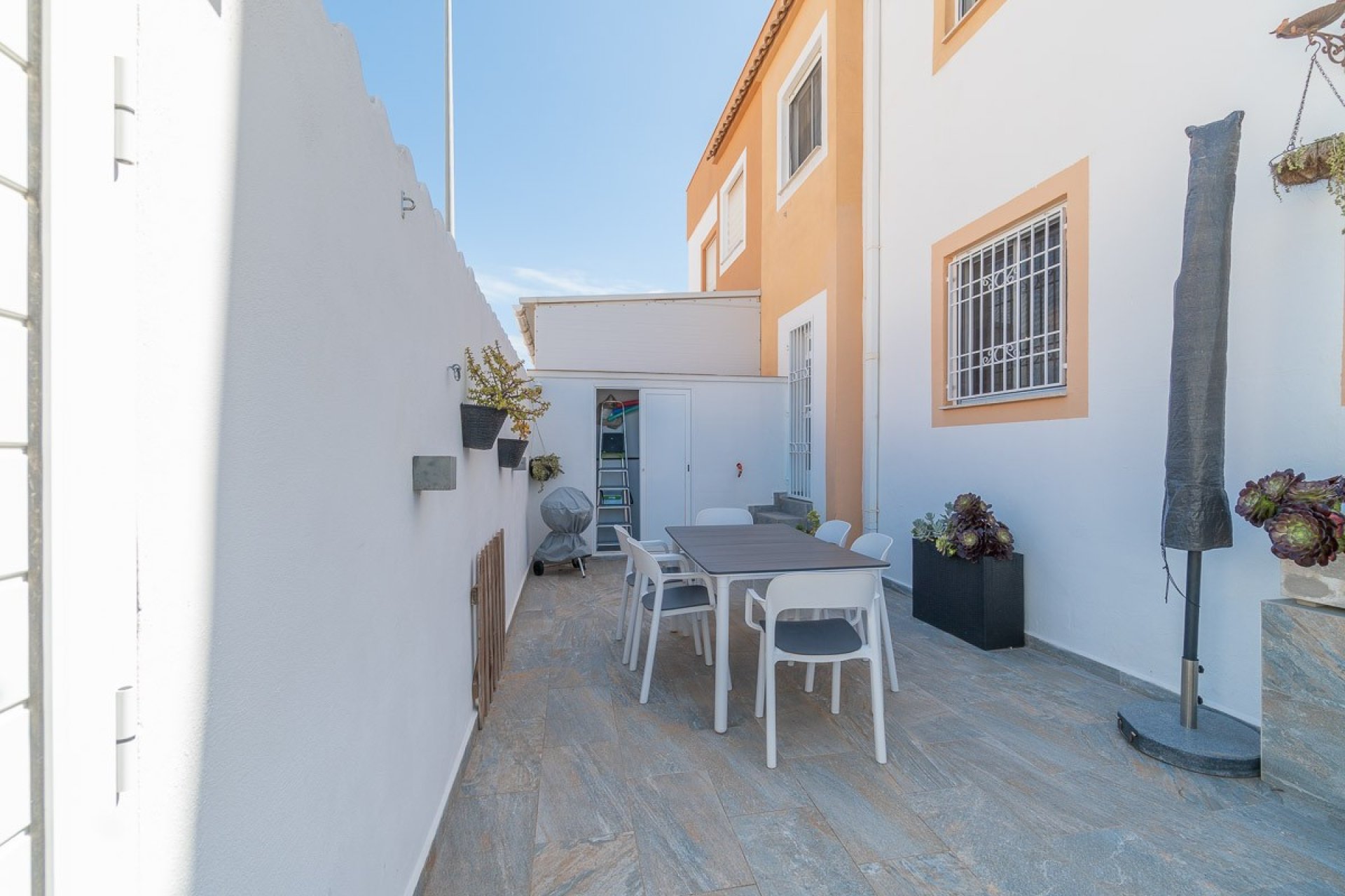 Reventa - Town House -
Torrevieja - Costa Blanca
