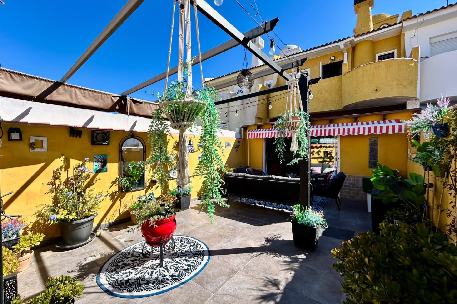 Reventa - Town House -
Torrevieja - Costa Blanca