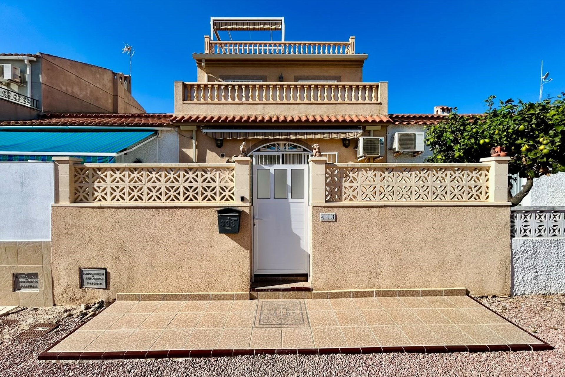 Reventa - Town House -
Torrevieja - Costa Blanca