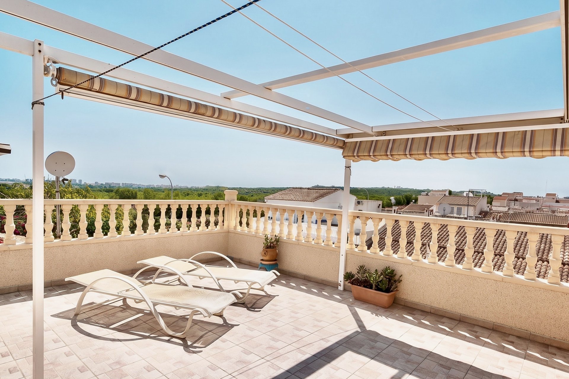 Reventa - Town House -
Torrevieja - Costa Blanca