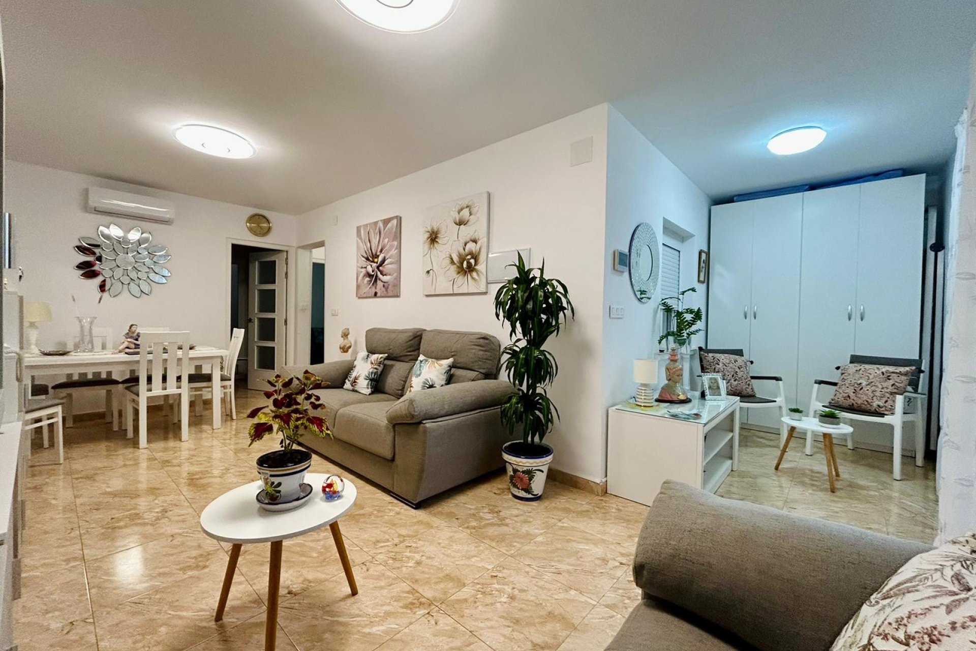 Reventa - Town House -
Torrevieja - Costa Blanca