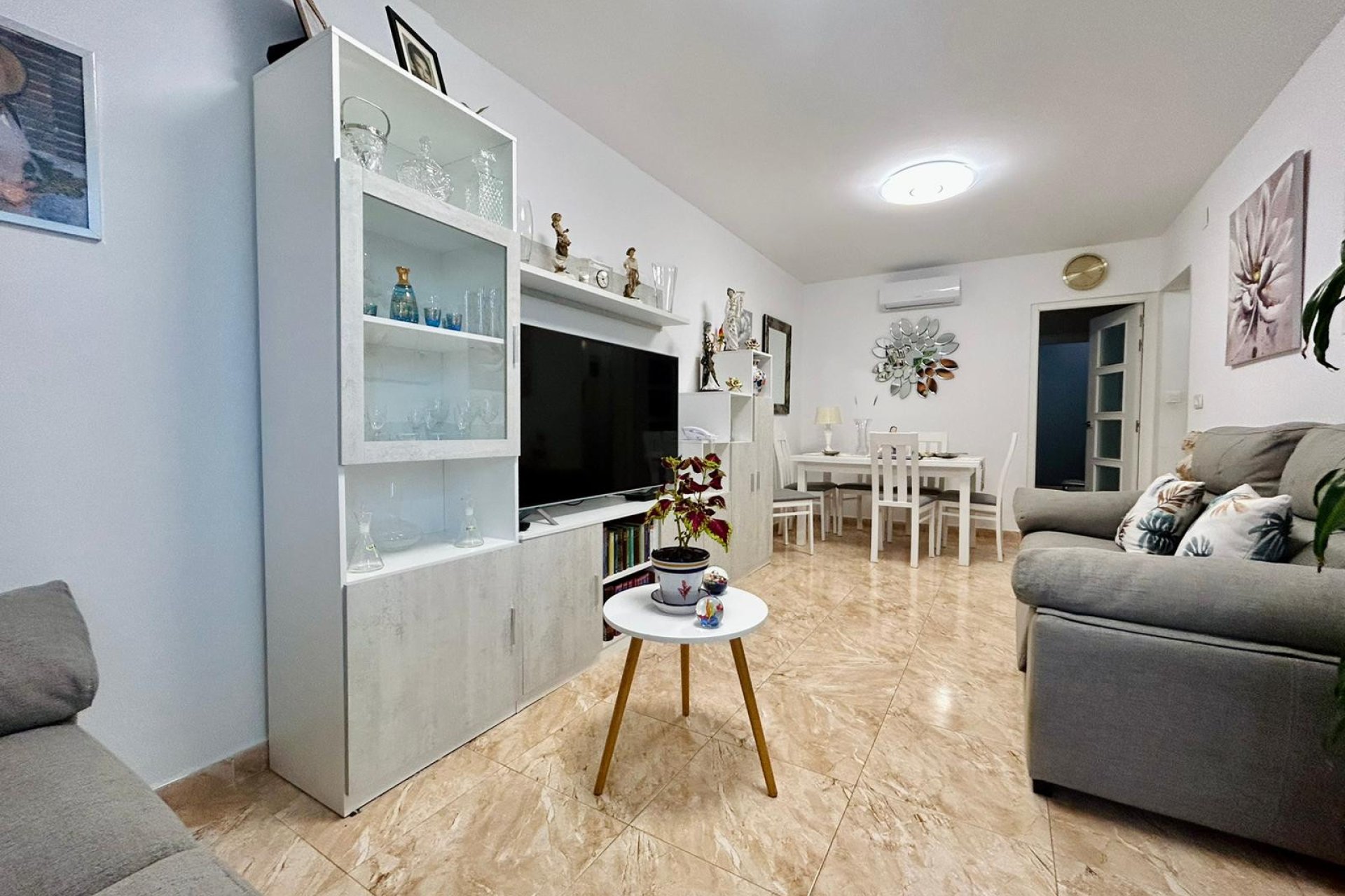 Reventa - Town House -
Torrevieja - Costa Blanca
