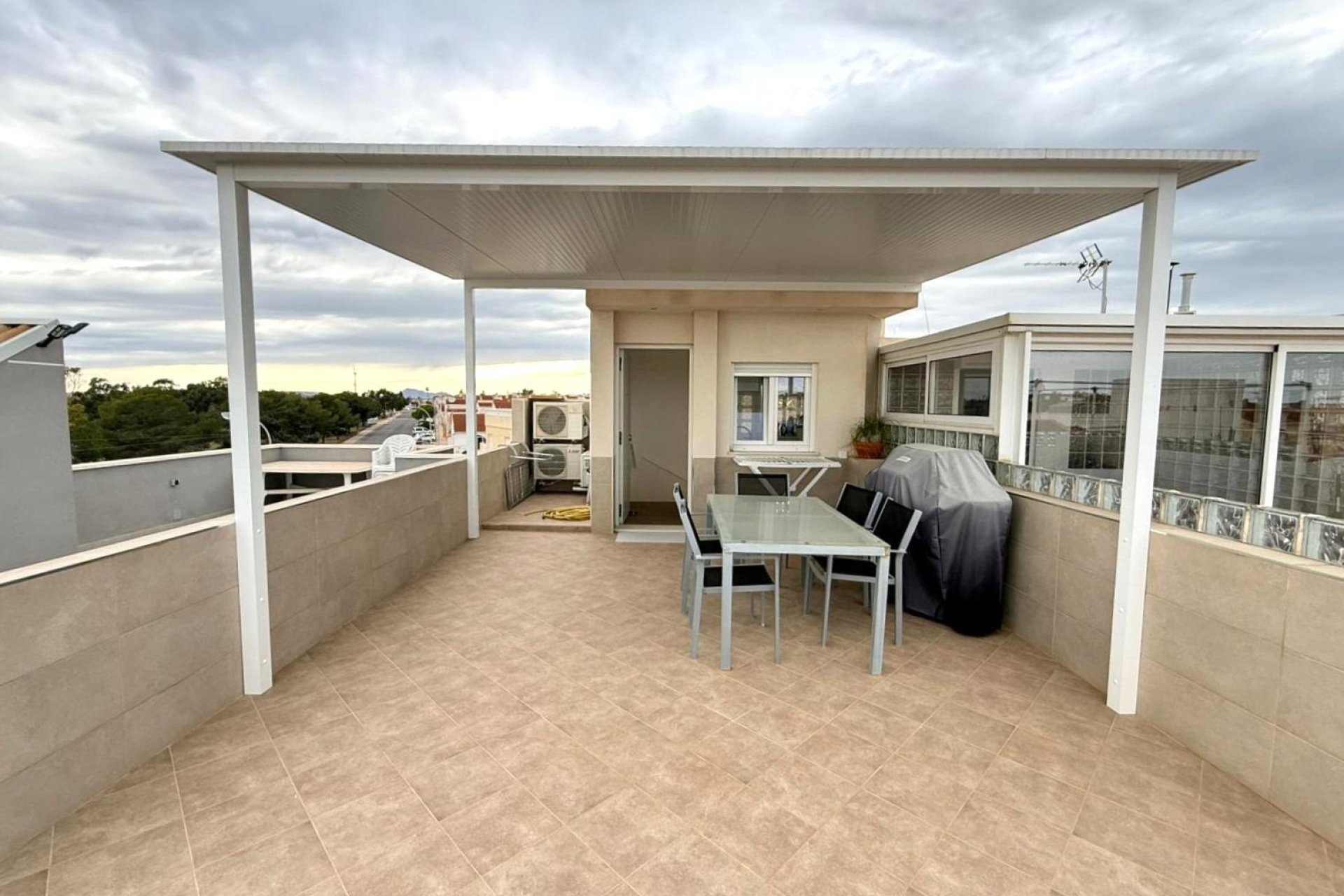 Reventa - Town House -
Torrevieja - El Chaparral
