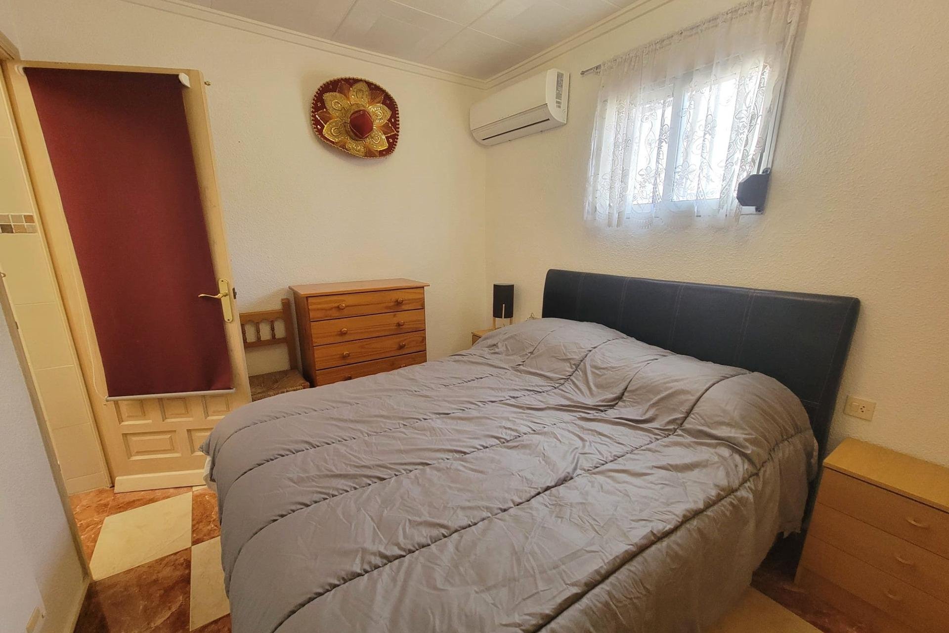 Reventa - Town House -
Torrevieja - El Chaparral