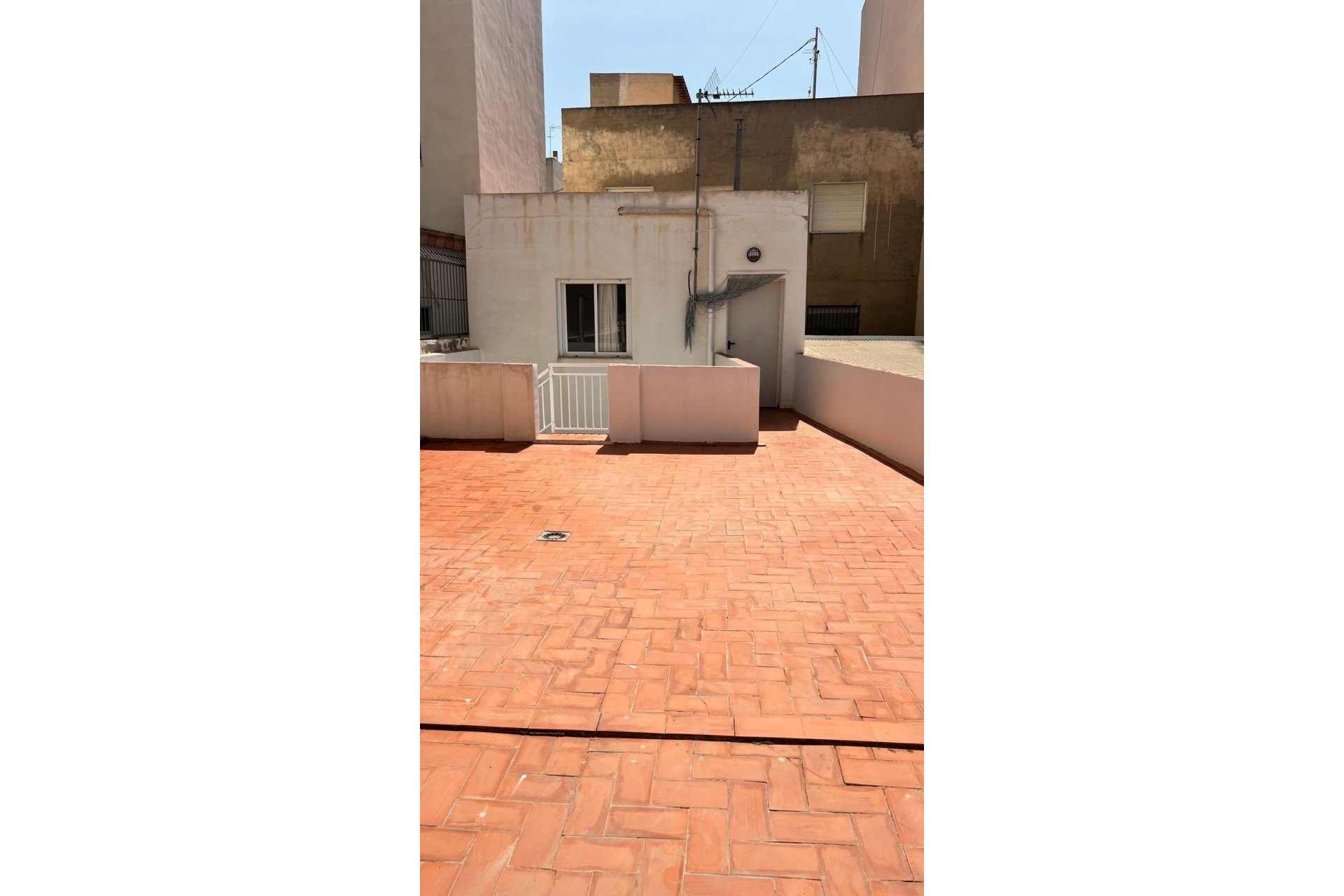 Reventa - Town House -
Torrevieja - Estacion De Autobuses