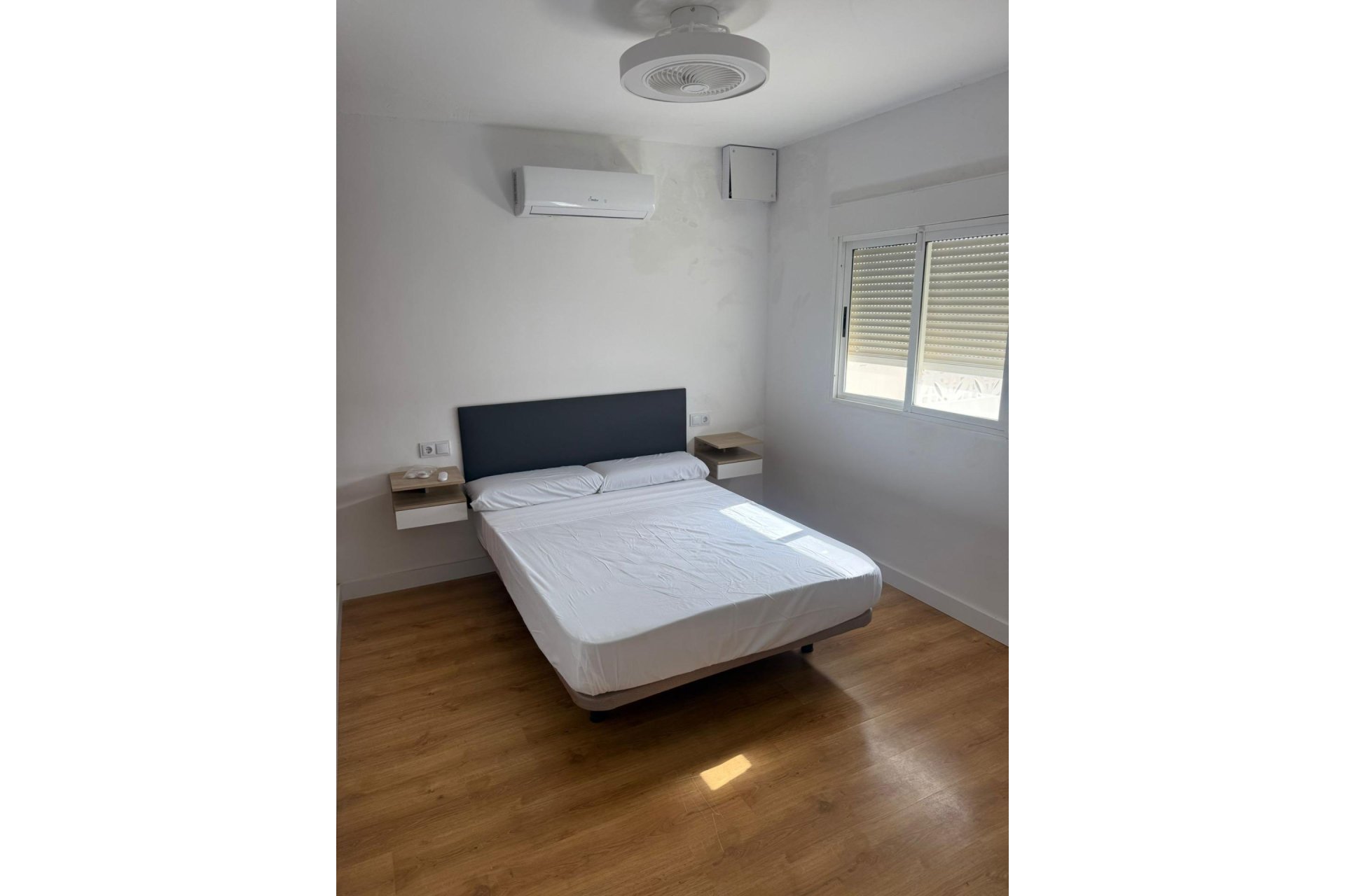 Reventa - Town House -
Torrevieja - La Siesta - El Salado - Torreta