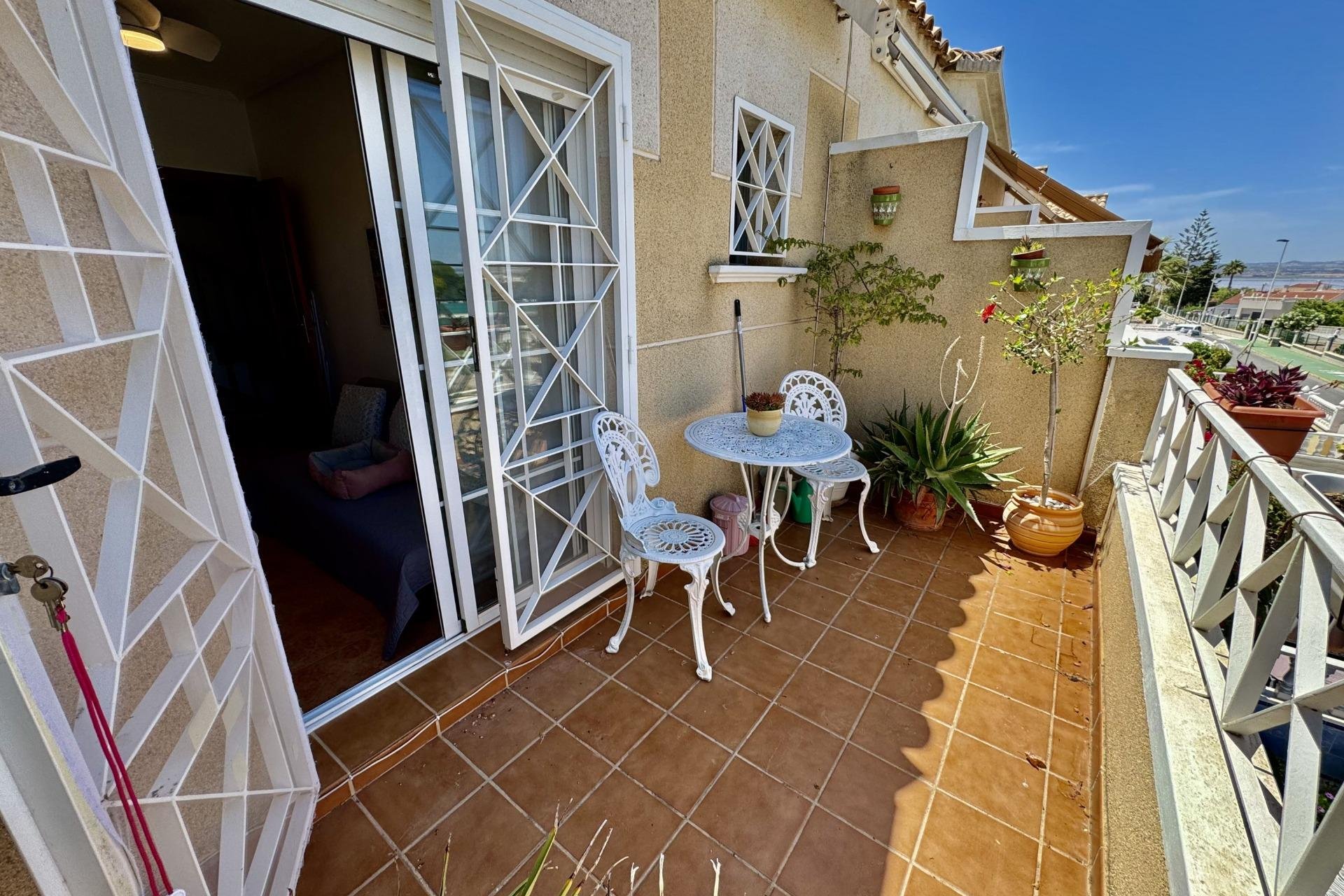 Reventa - Town House -
Torrevieja - La Siesta - El Salado - Torreta