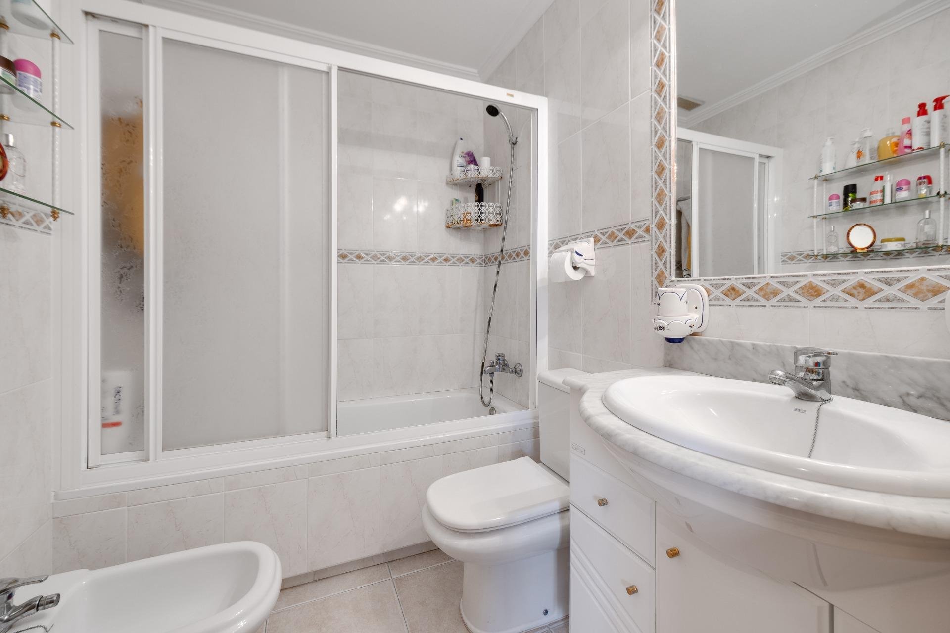 Reventa - Town House -
Torrevieja - La Veleta