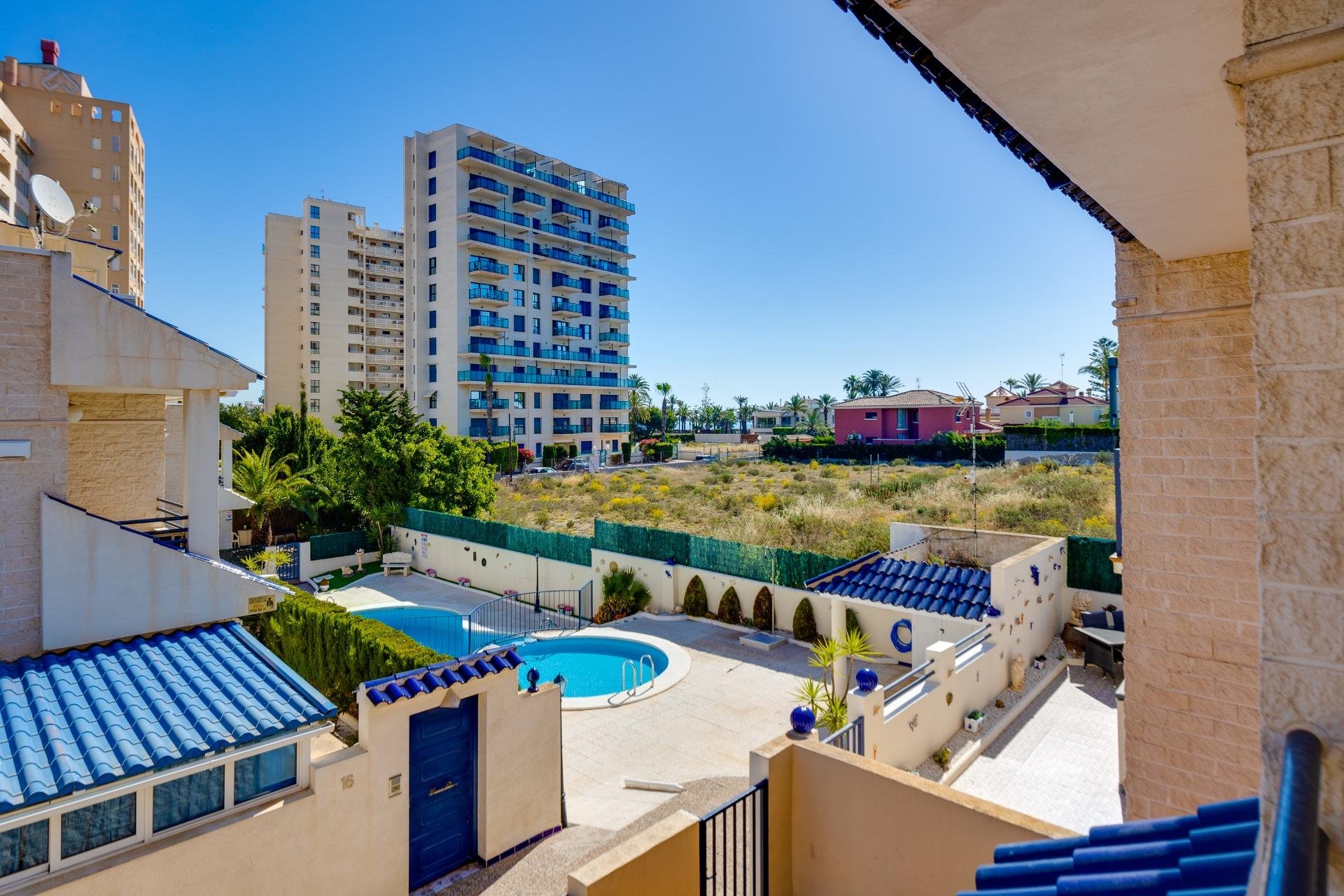Reventa - Town House -
Torrevieja - La Veleta