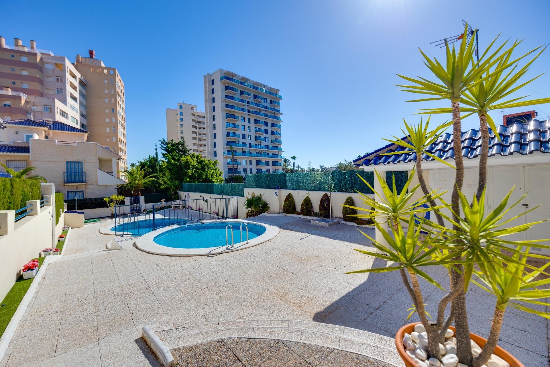 Reventa - Town House -
Torrevieja - La Veleta