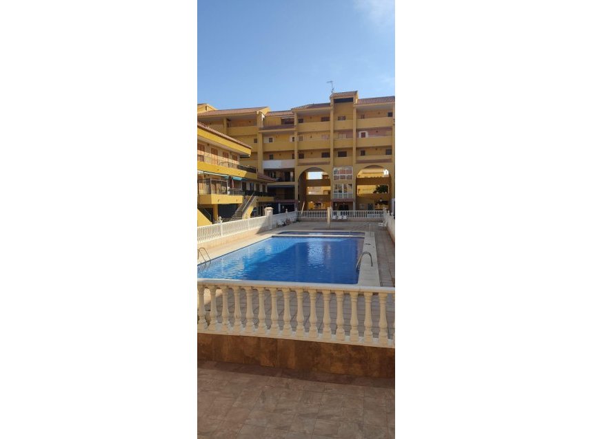 Reventa - Town House -
Torrevieja - Los Europeos