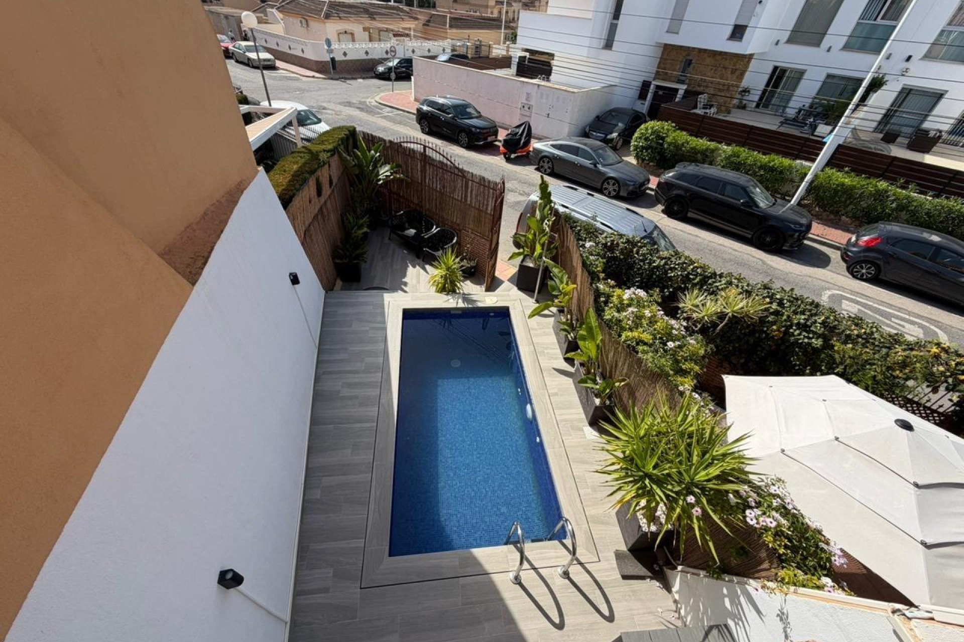 Reventa - Town House -
Torrevieja - Los Frutales