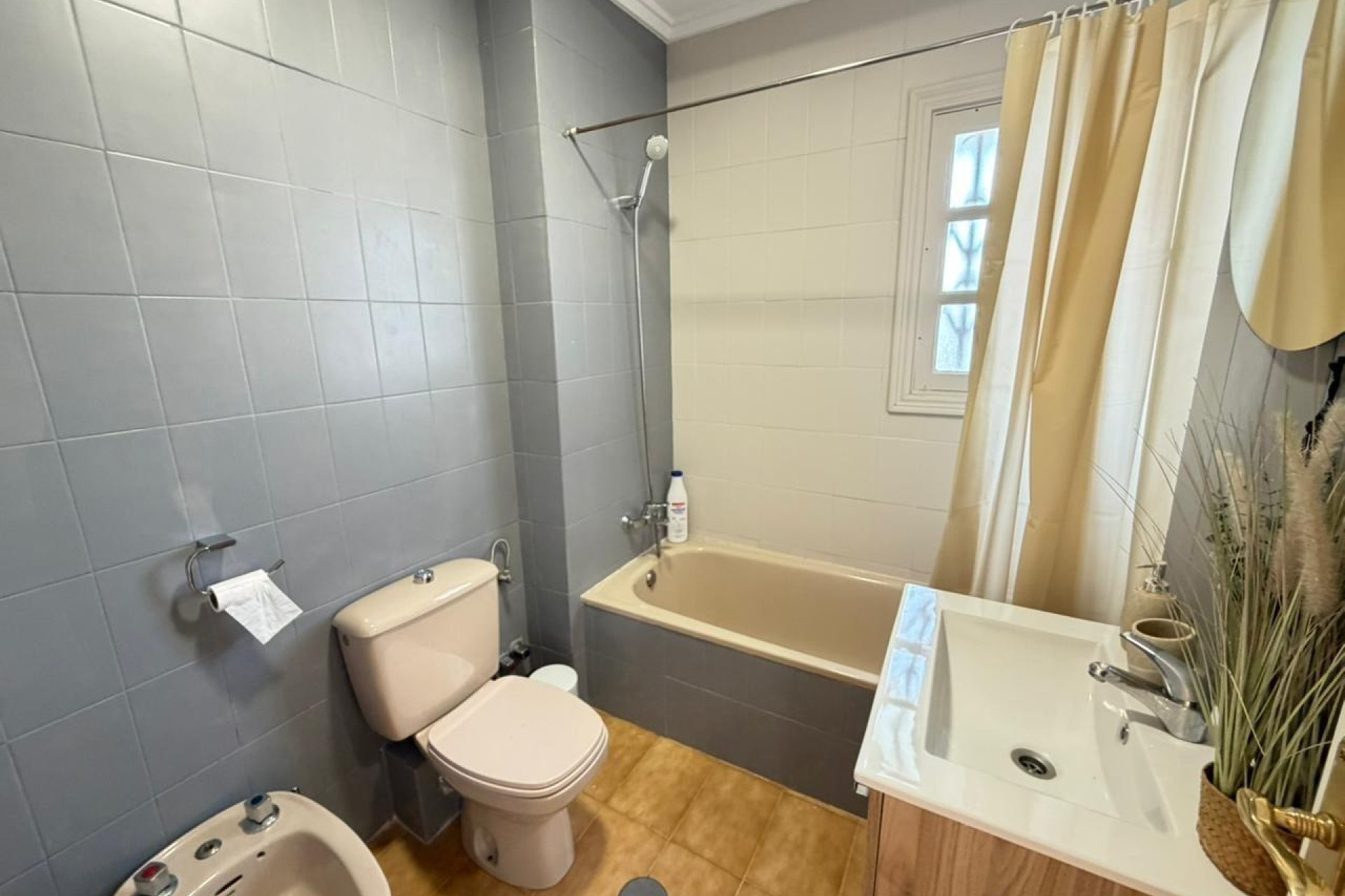 Reventa - Town House -
Torrevieja - Los Frutales