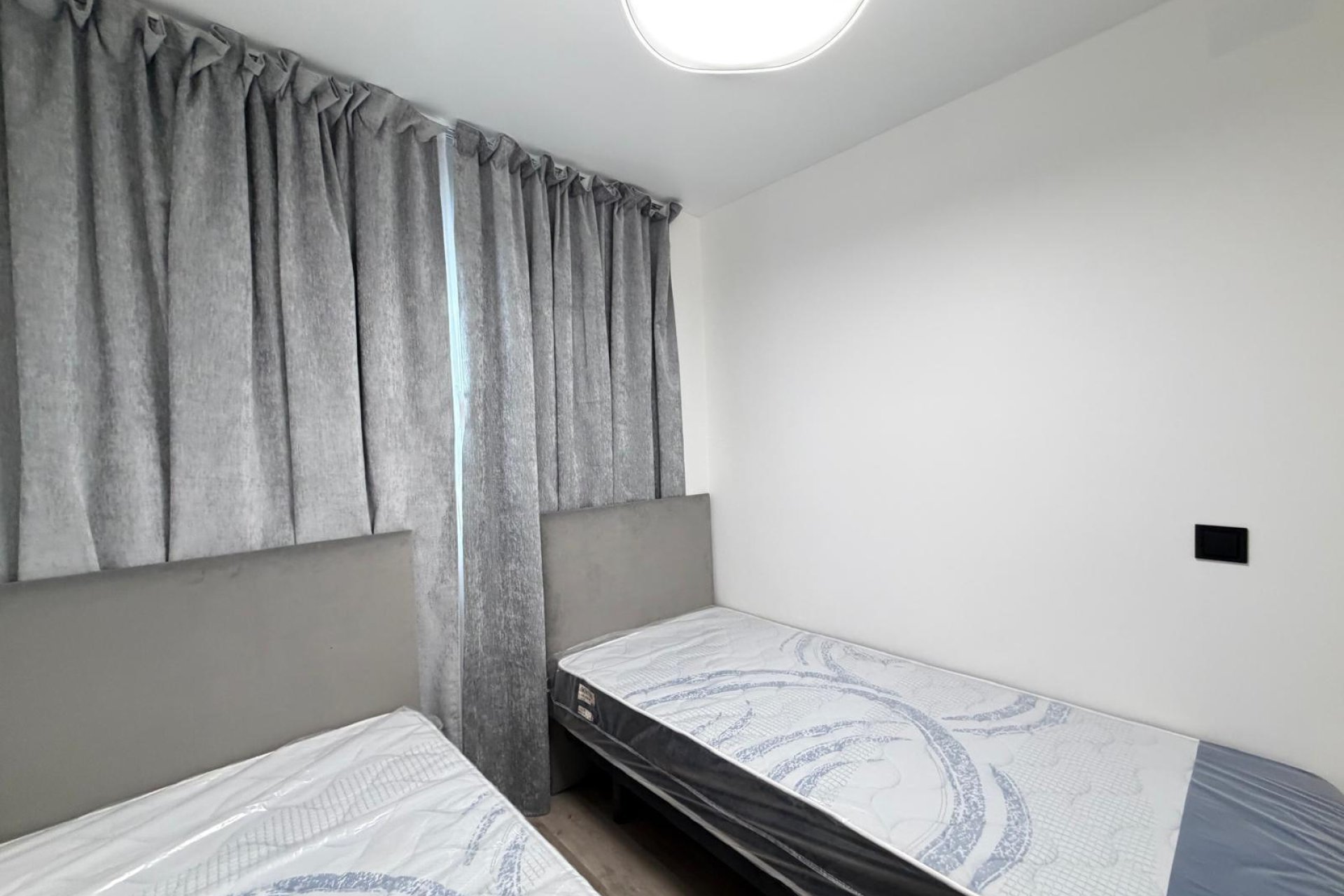 Reventa - Town House -
Torrevieja - Miramar - Torre Del Moro