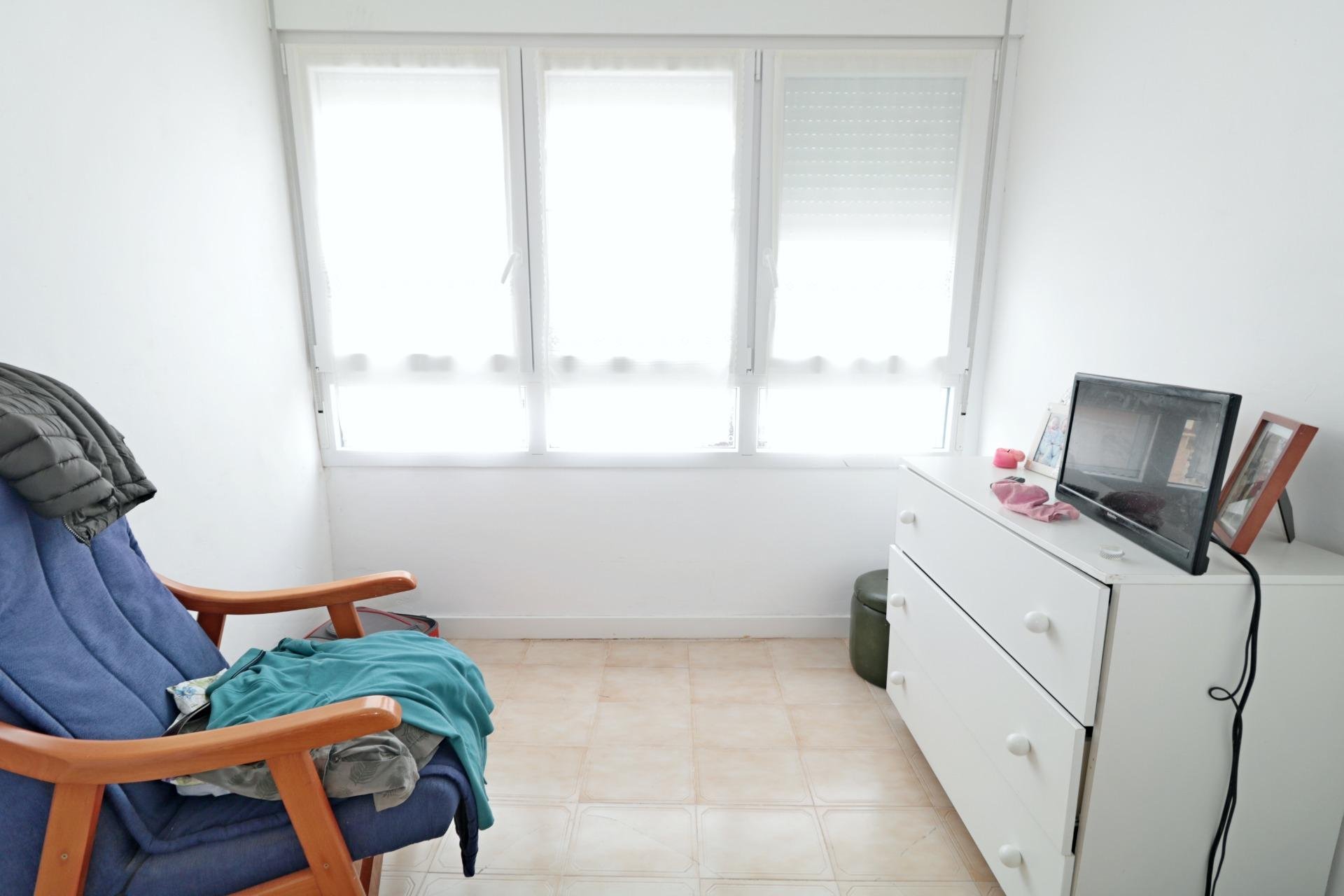 Reventa - Town House -
Torrevieja - Playa De Los Naufragos