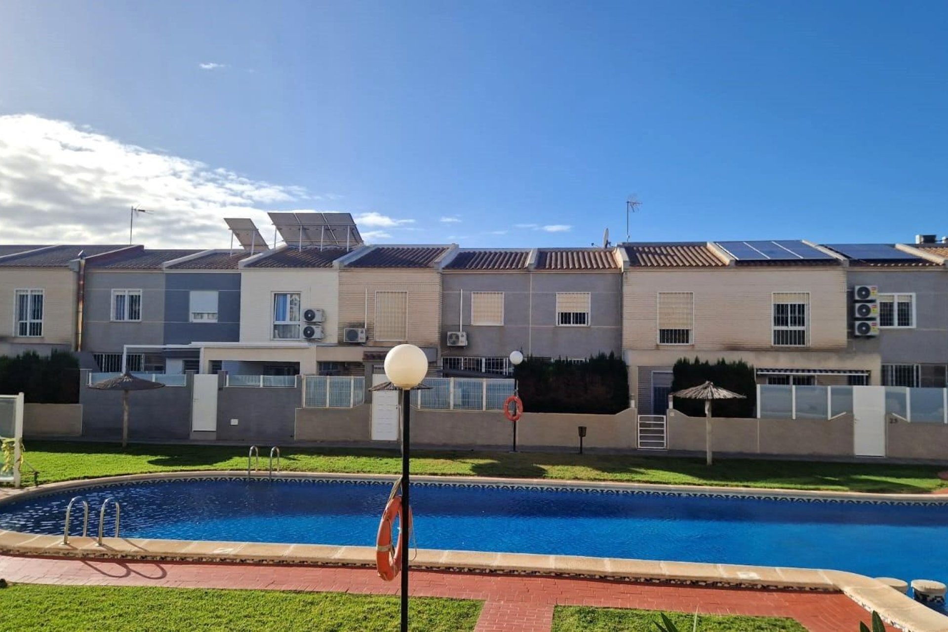 Reventa - Town House -
Torrevieja - Torreblanca