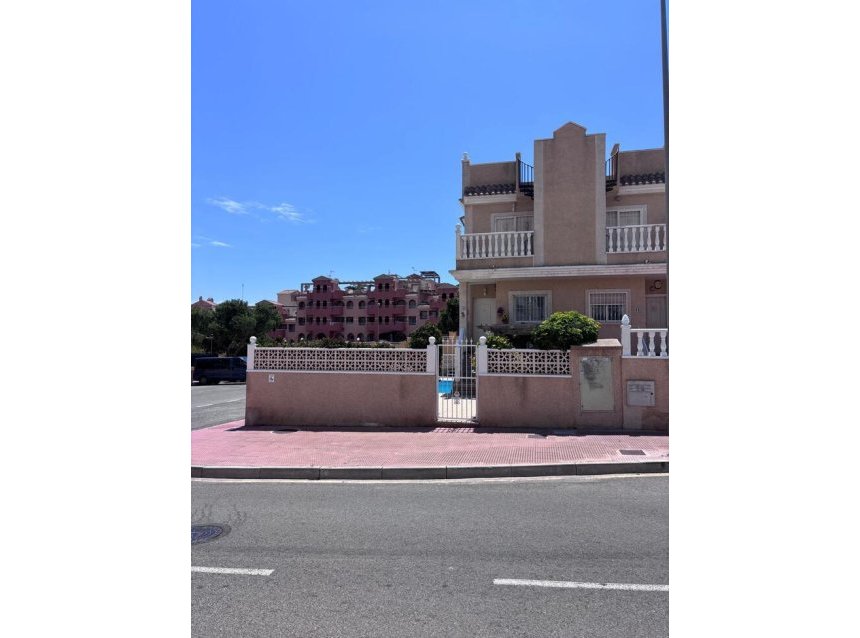 Reventa - Town House -
Villamartin - Costa Blanca