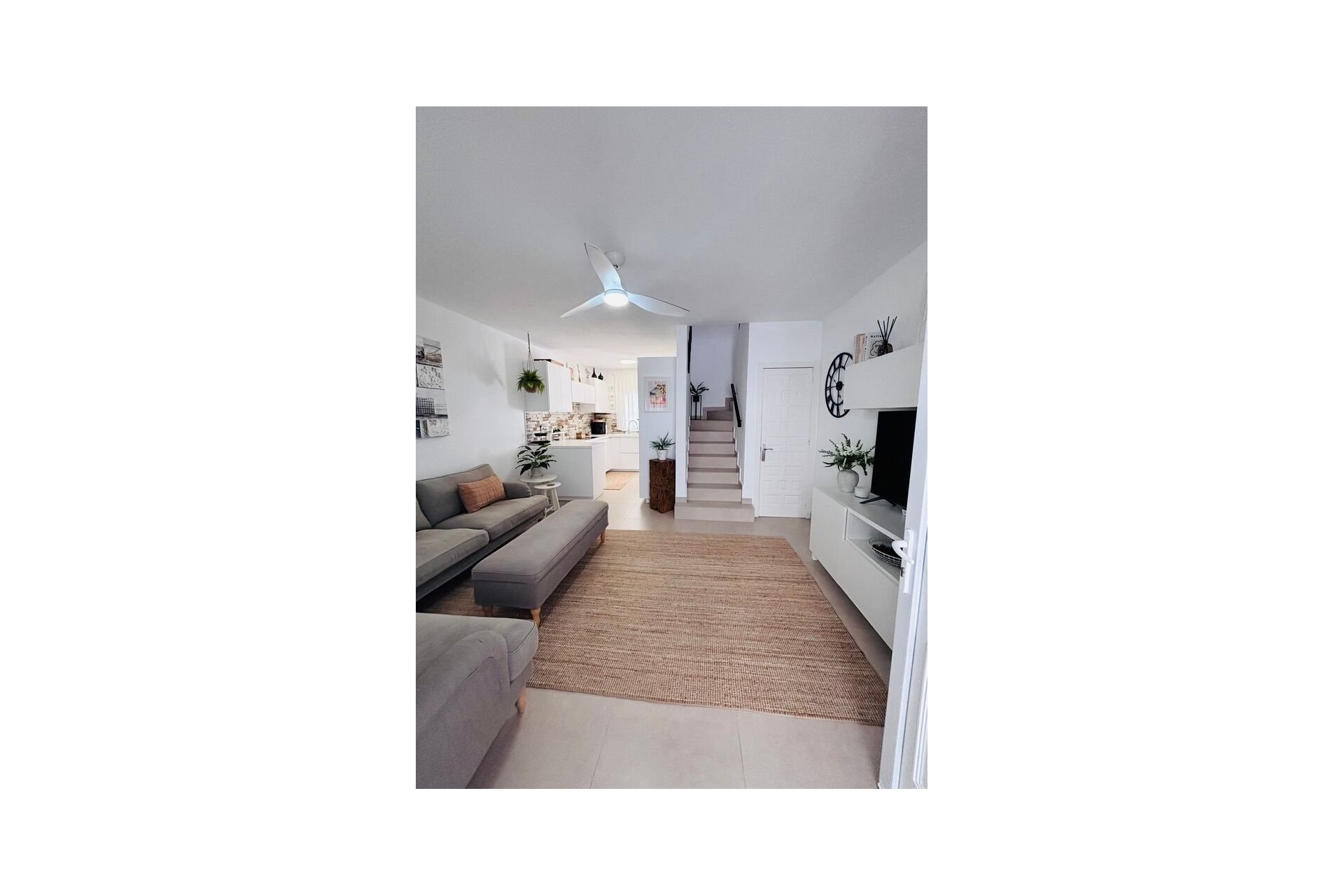 Reventa - Town House -
Villamartin - Costa Blanca