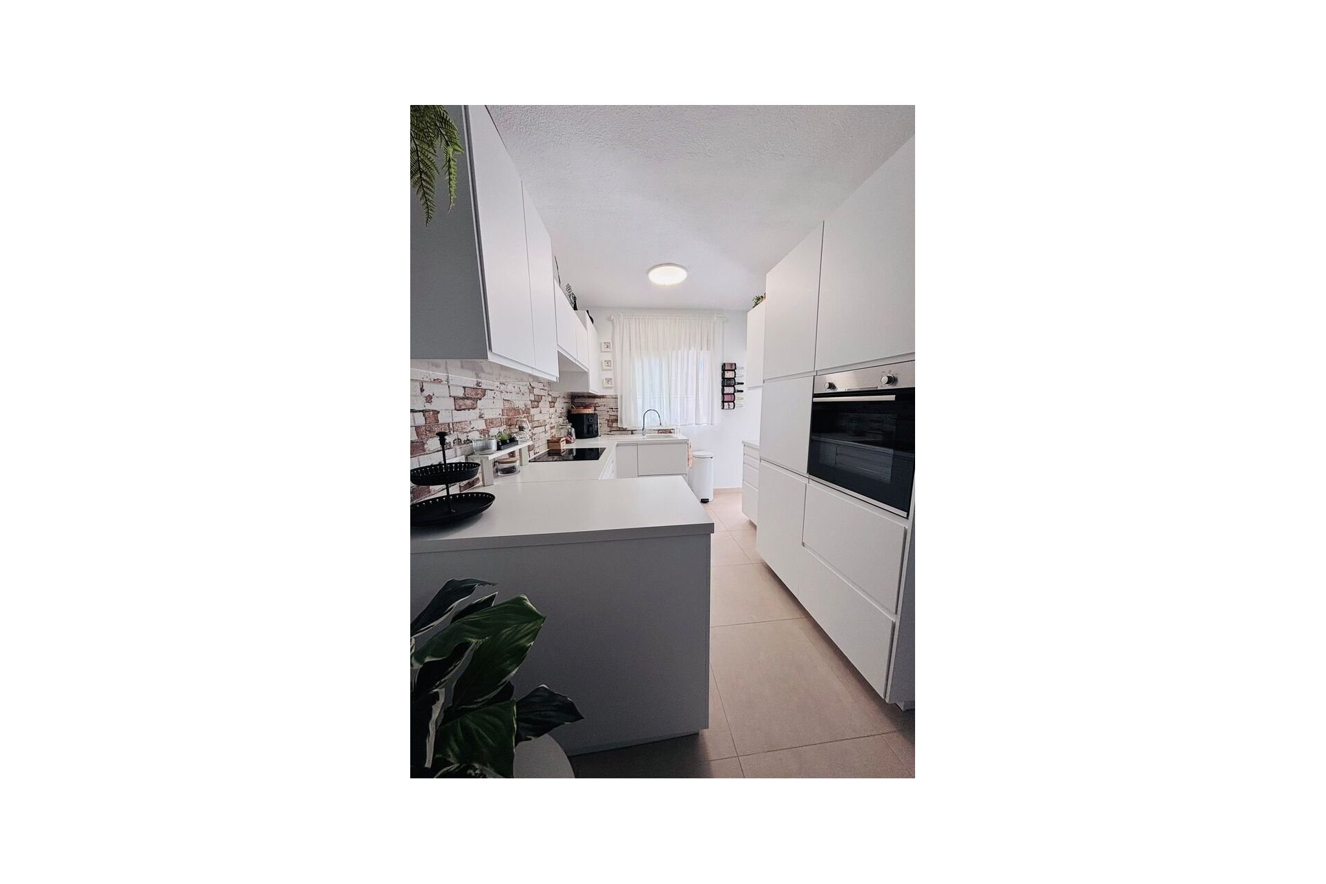 Reventa - Town House -
Villamartin - Costa Blanca