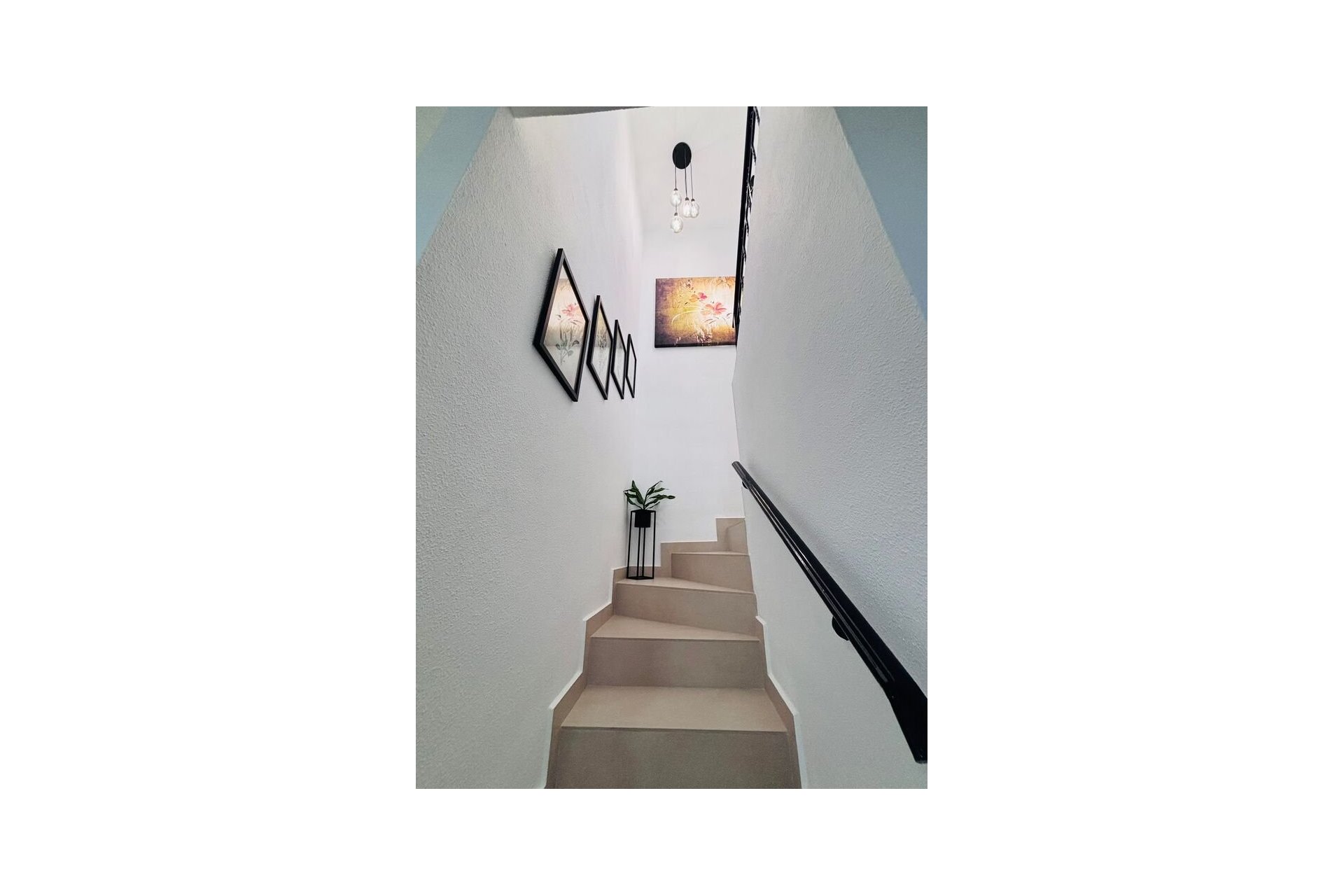 Reventa - Town House -
Villamartin - Costa Blanca