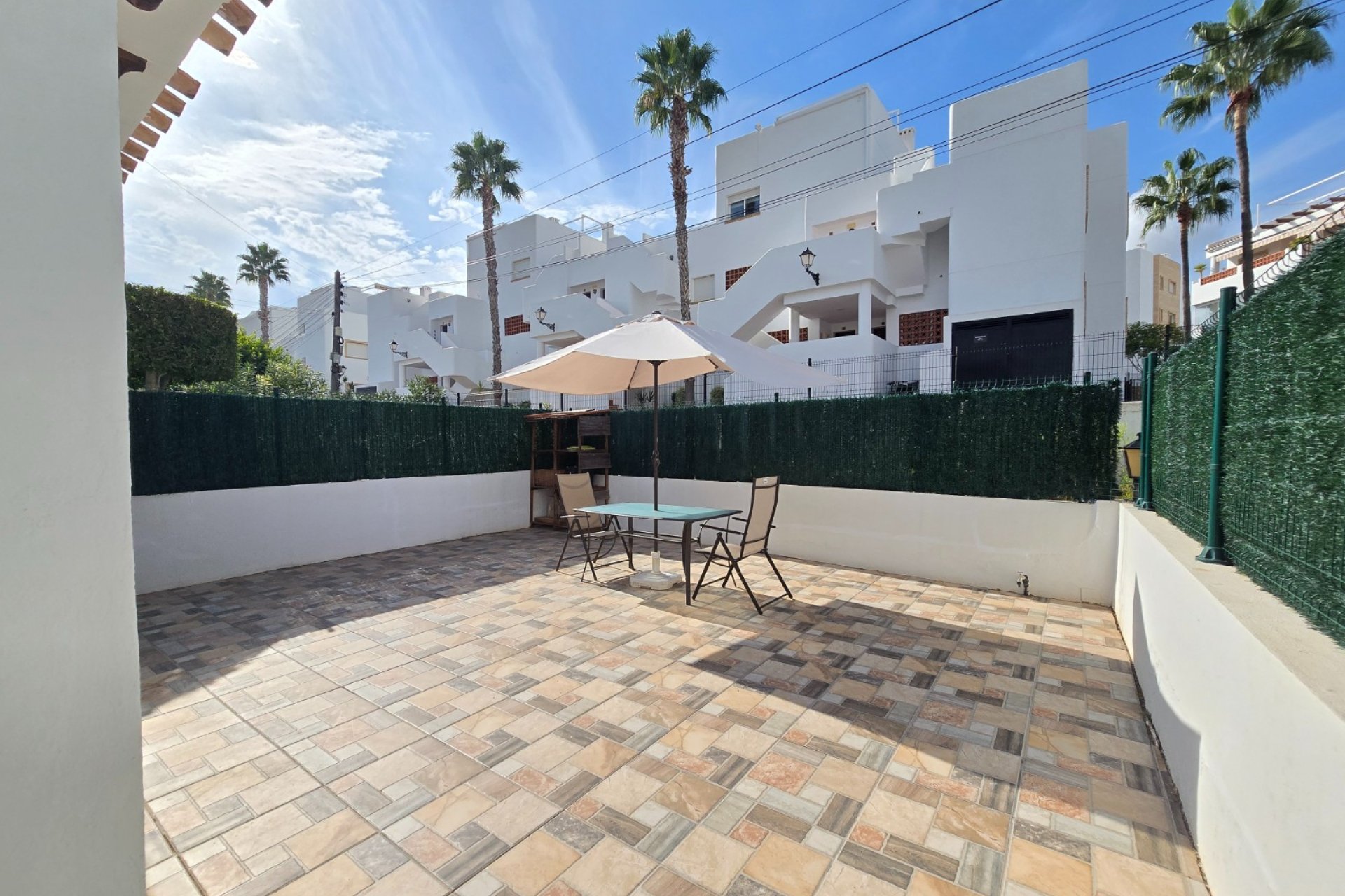 Reventa - Town House -
Villamartin - Costa Blanca
