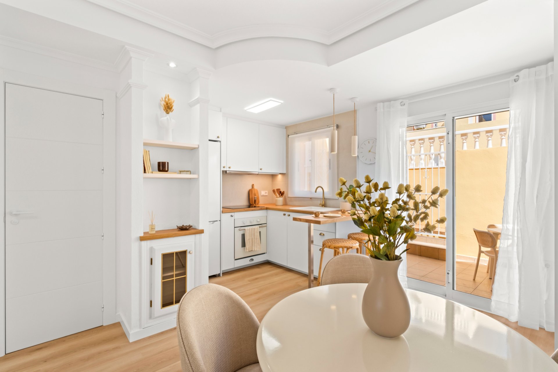 Reventa - Town House -
Villamartin - Costa Blanca