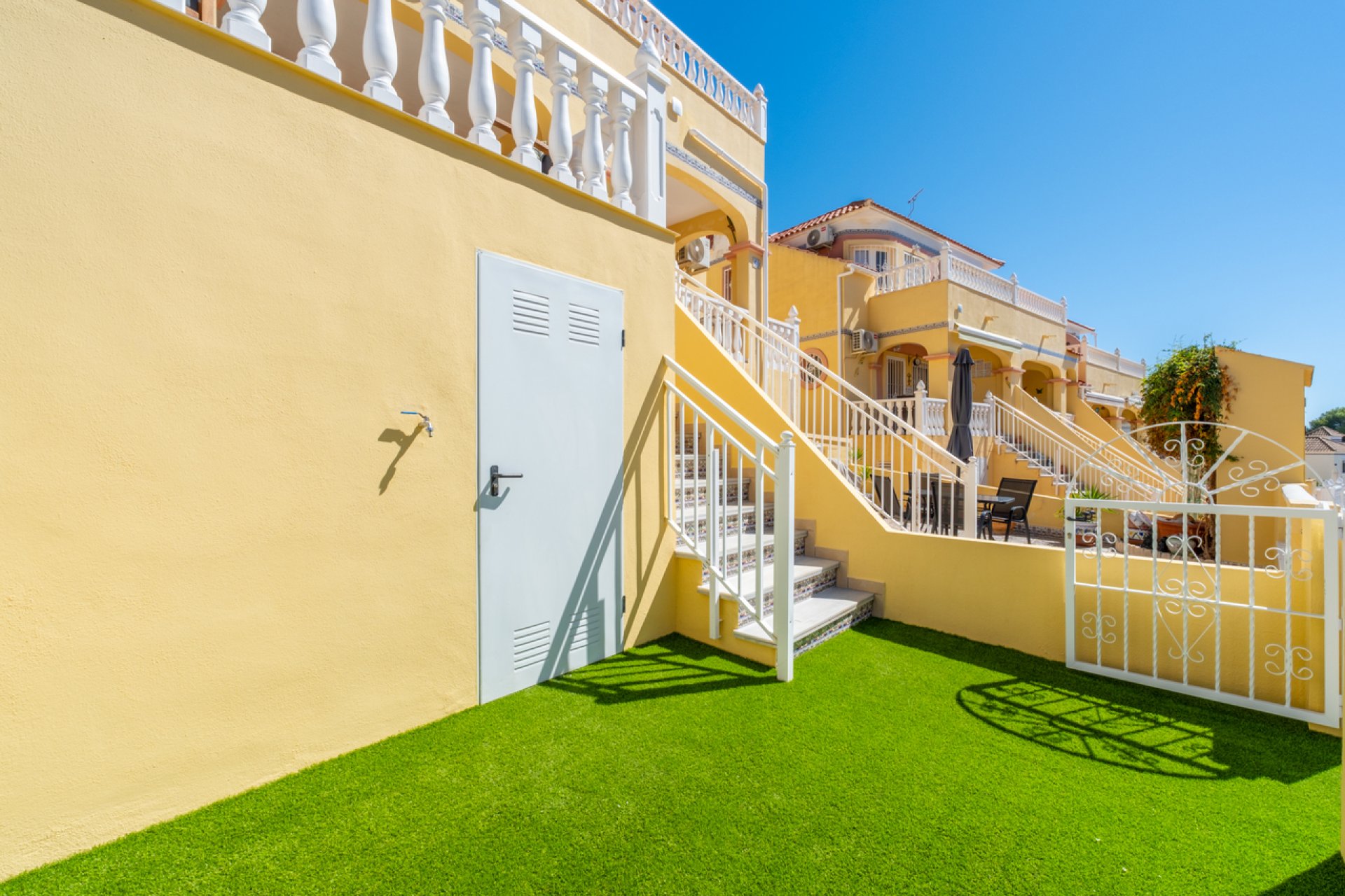Reventa - Town House -
Villamartin - Costa Blanca