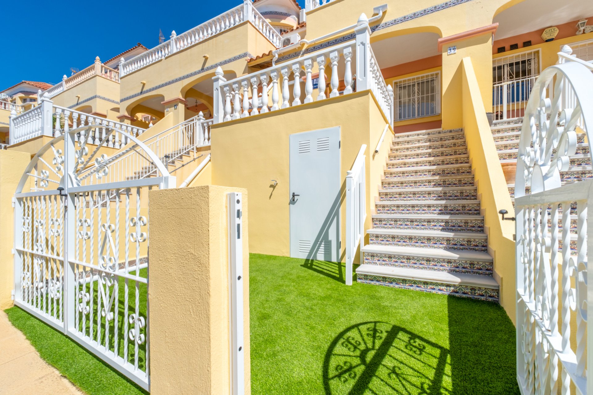 Reventa - Town House -
Villamartin - Costa Blanca