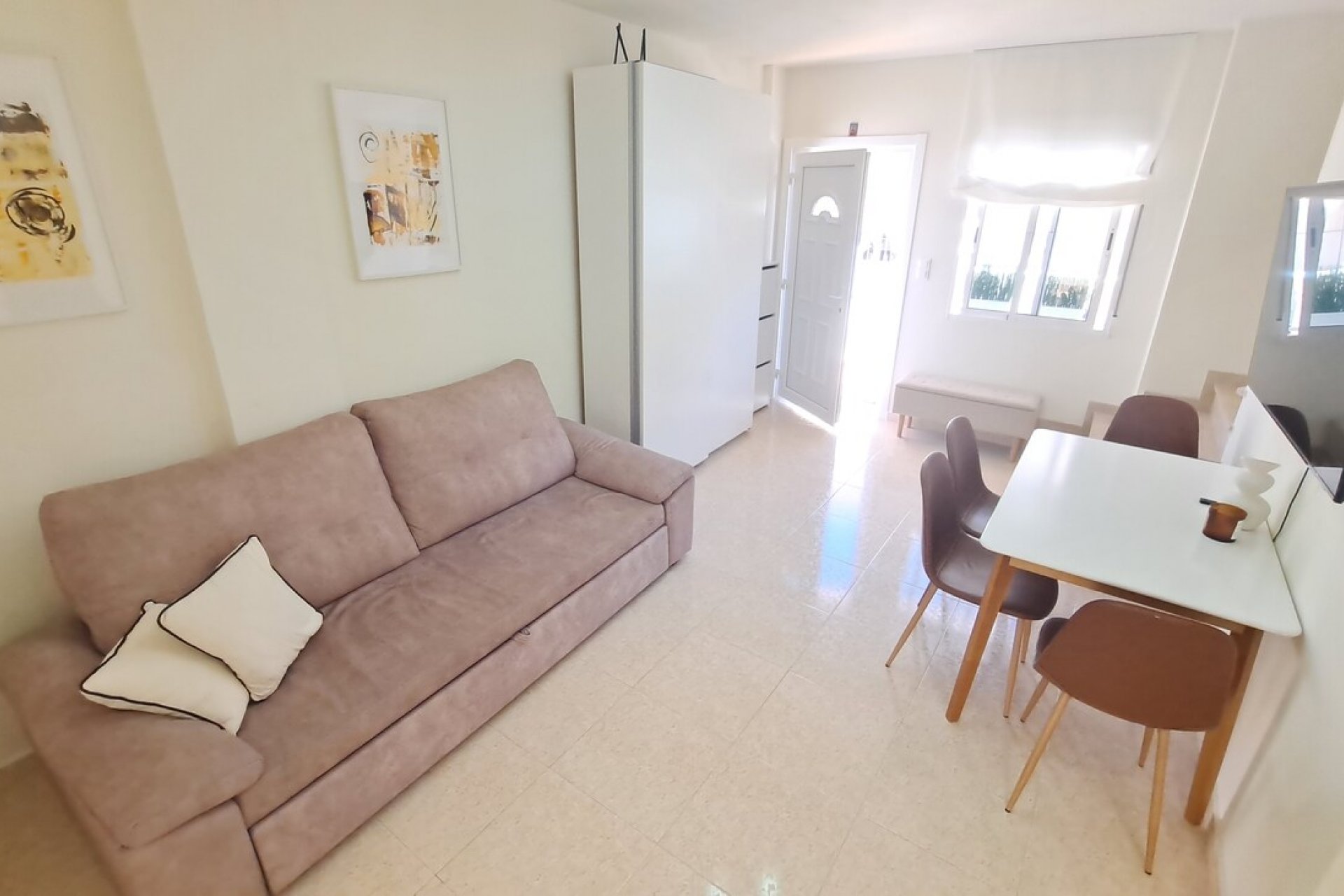 Reventa - Town House -
Villamartin - Costa Blanca