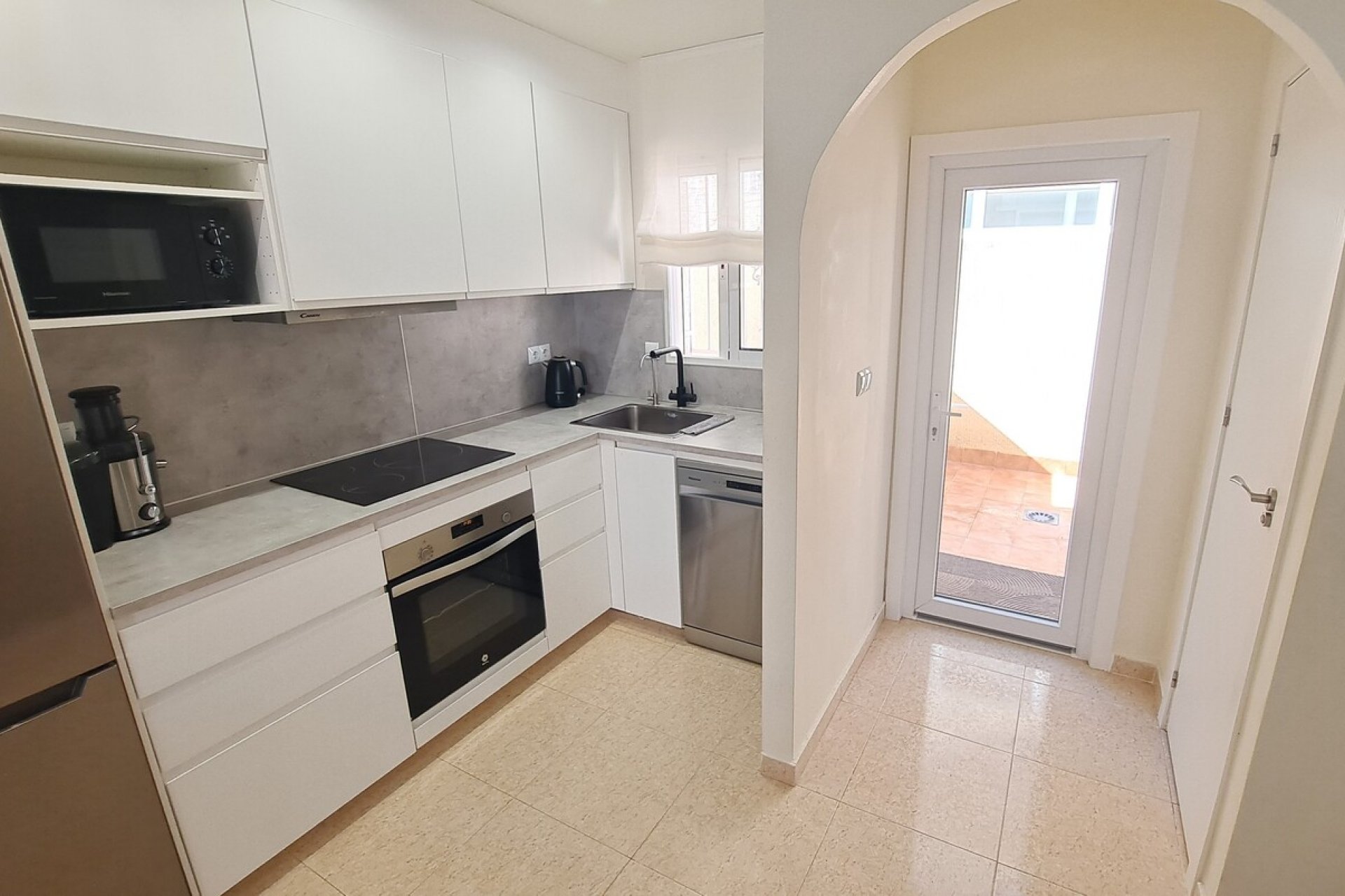 Reventa - Town House -
Villamartin - Costa Blanca