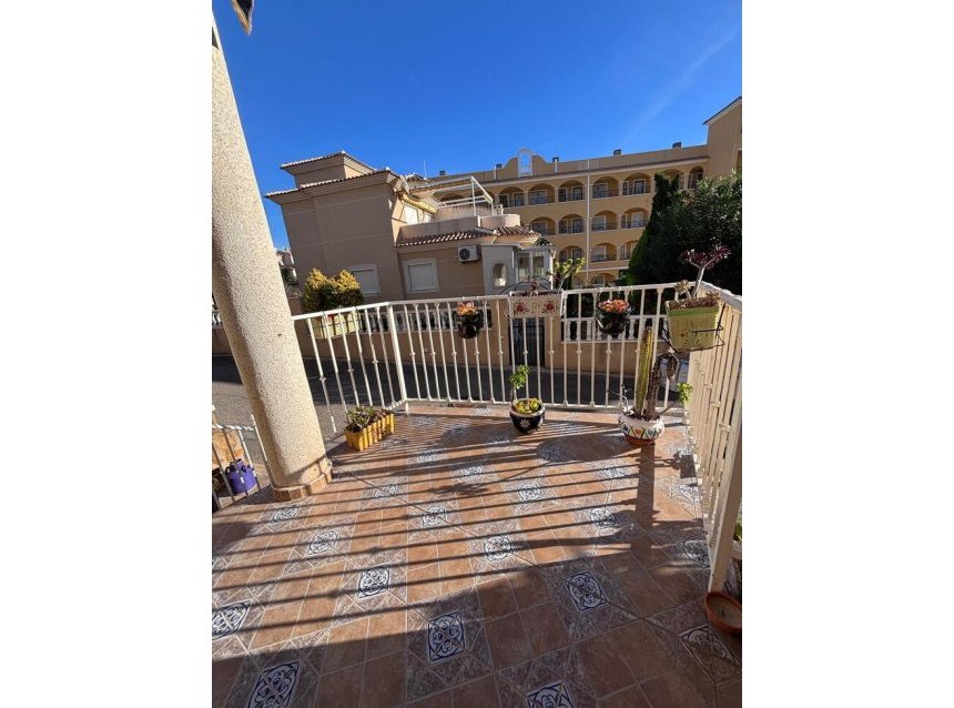 Reventa - Town House -
Villamartin - Costa Blanca