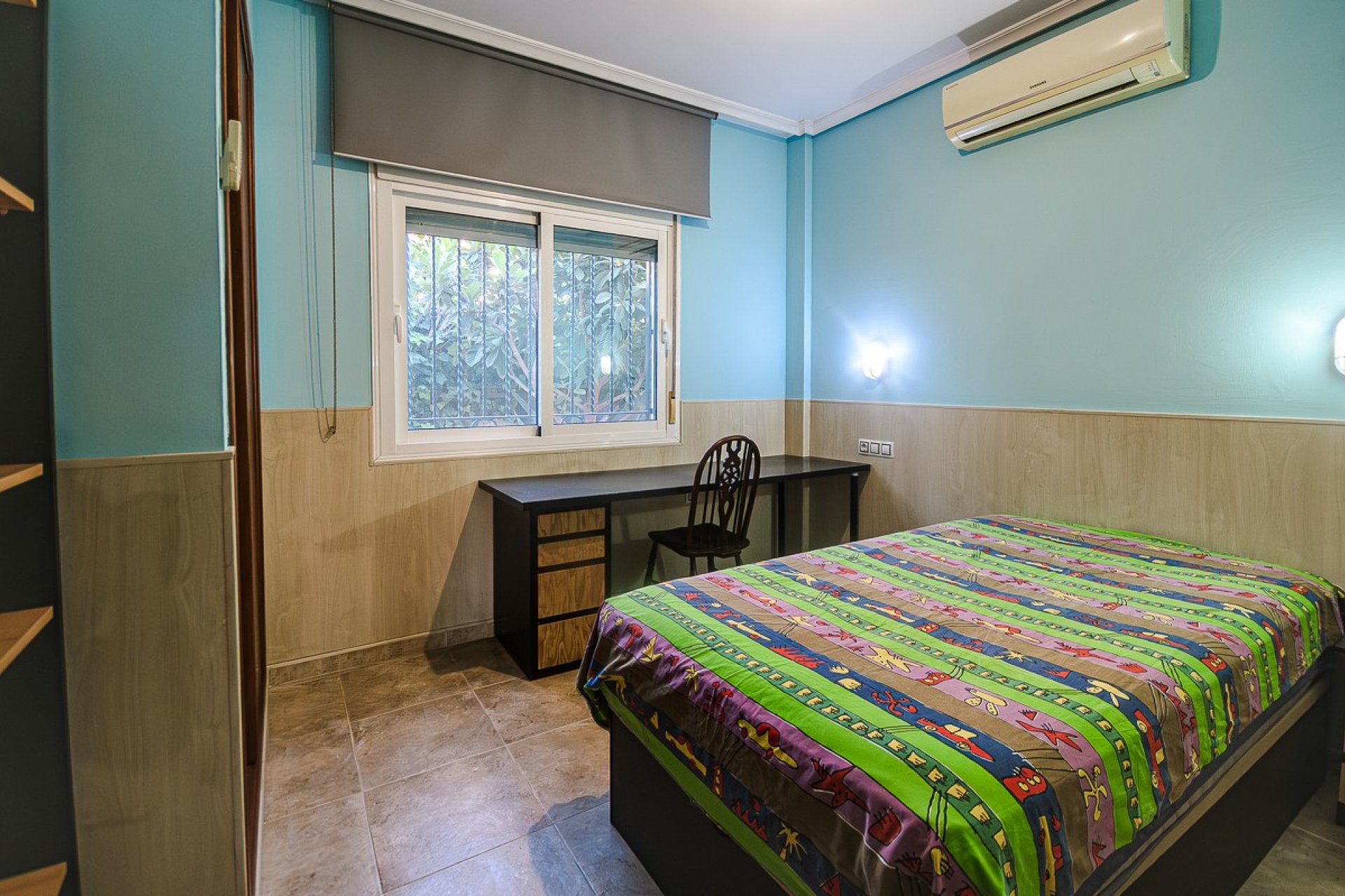 Reventa - Villa -
Benferri - Inland