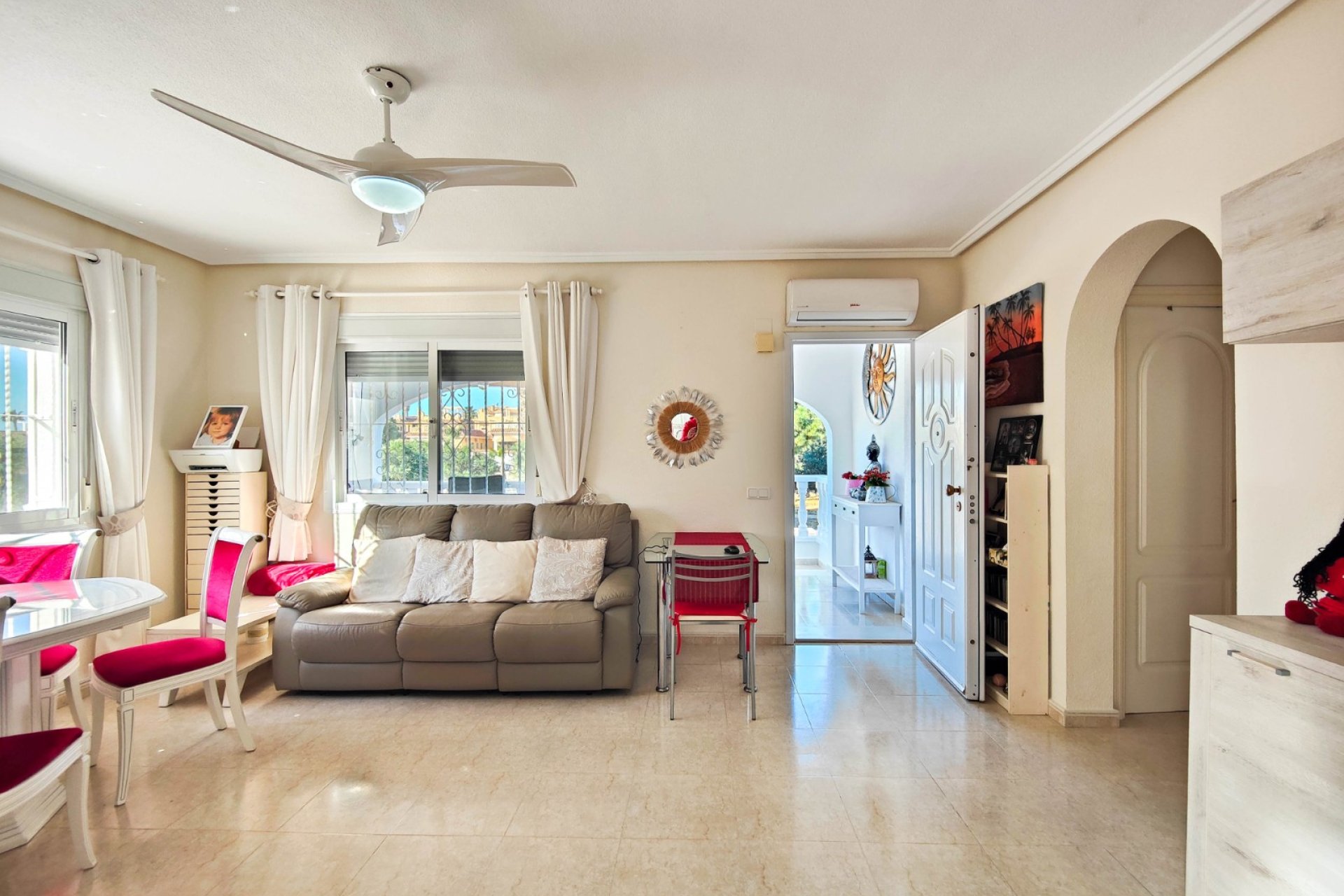 Reventa - Villa -
Ciudad Quesada - Costa Blanca