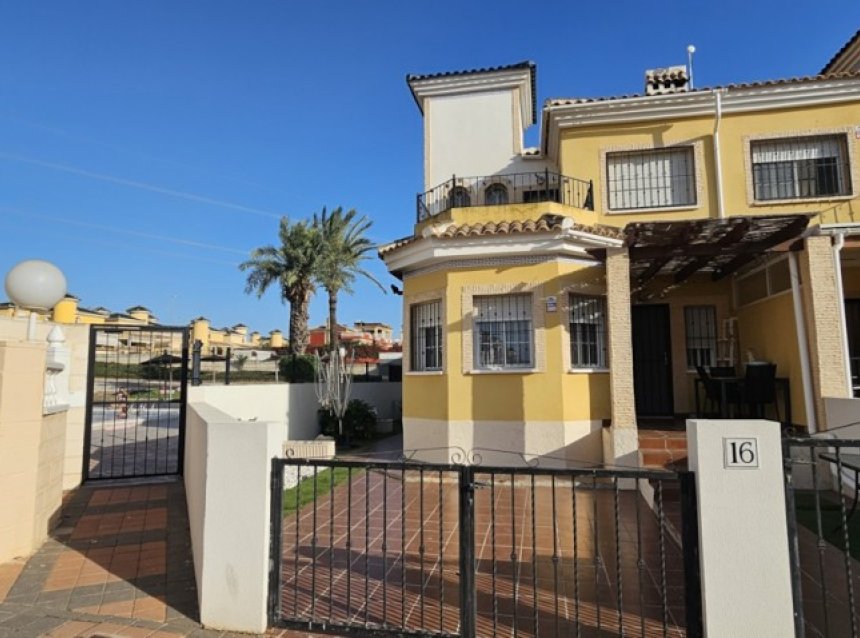 Reventa - Villa -
Lo Crispin - Inland