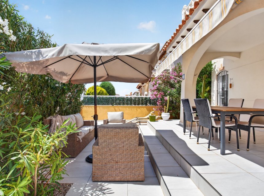 Reventa - Villa -
Orihuela Costa - Costa Blanca