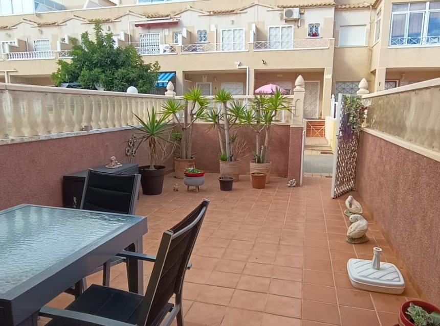 Reventa - Villa -
Orihuela Costa - Costa Blanca