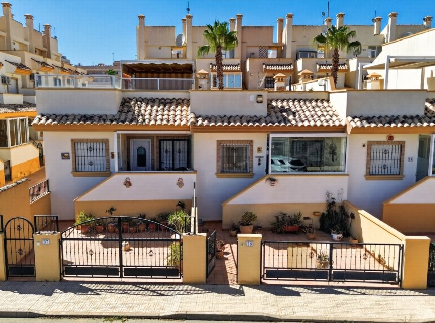 Reventa - Villa -
Orihuela Costa - Costa Blanca