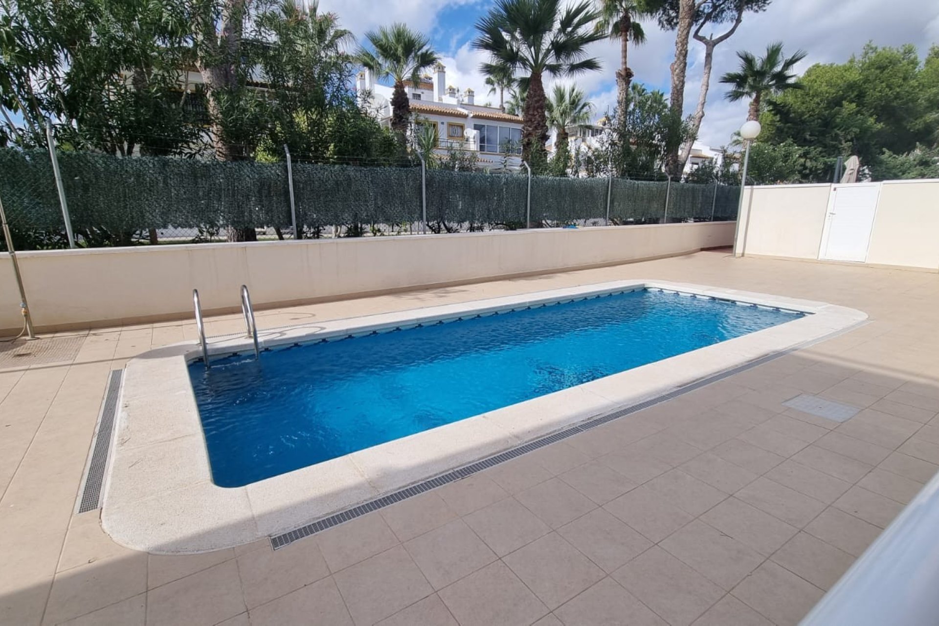 Reventa - Villa -
Orihuela Costa - Costa Blanca