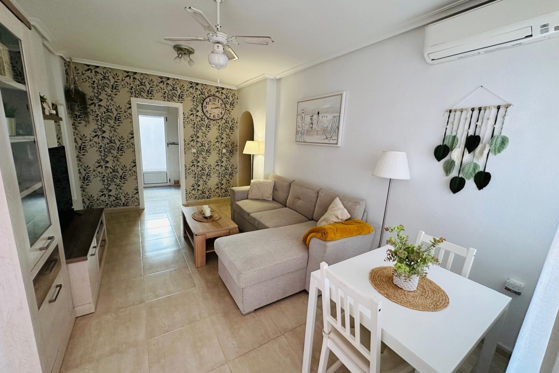 Reventa - Villa -
Orihuela Costa - Los Altos
