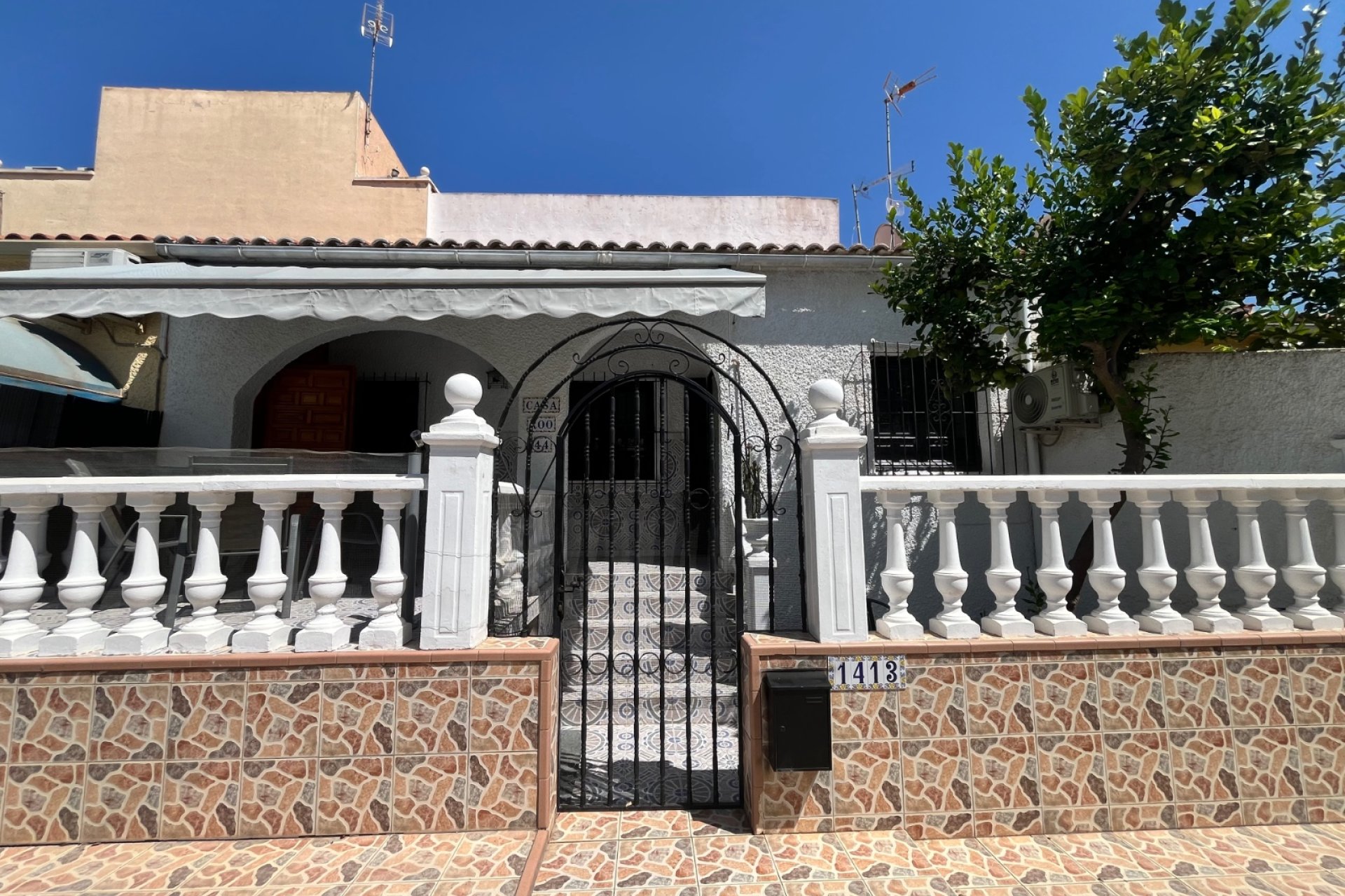 Reventa - Villa -
San Fulgencio - Costa Blanca