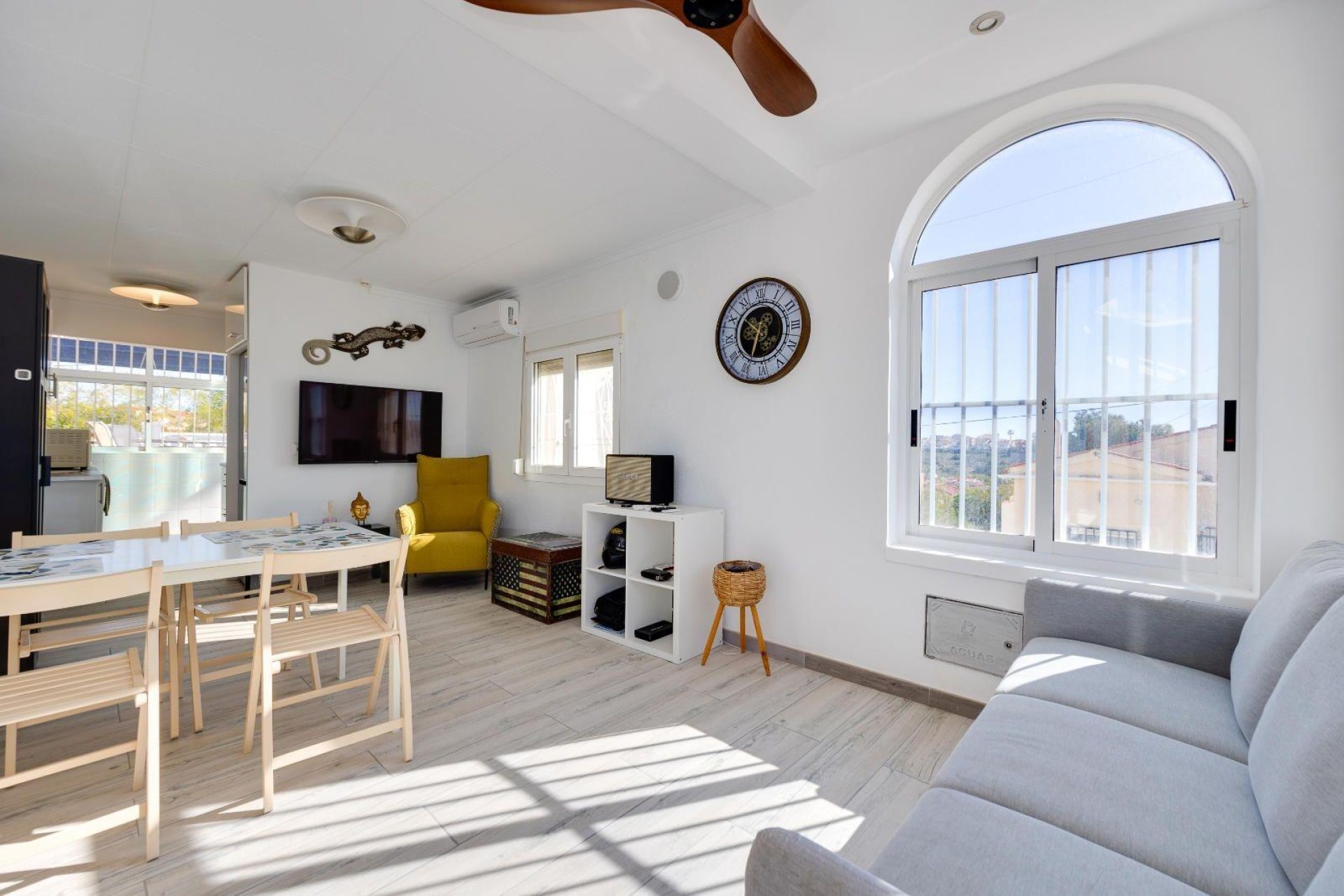 Reventa - Villa -
San Fulgencio - La Marina